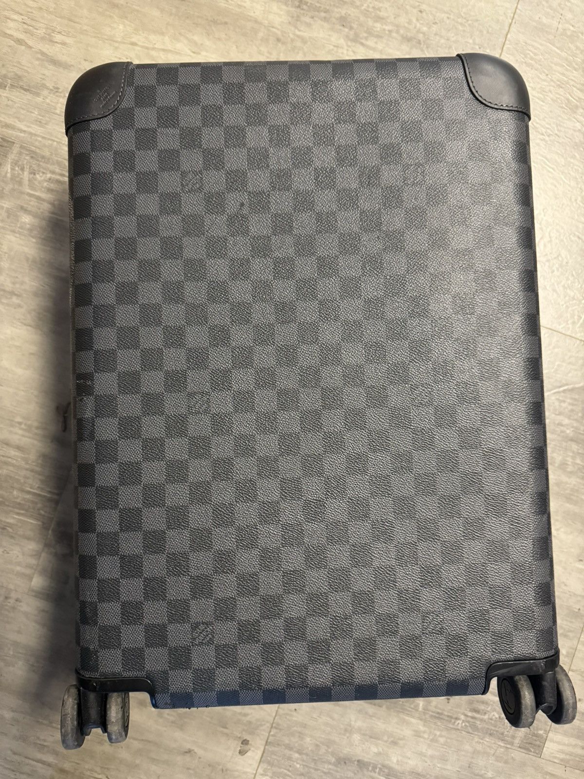 Louis Vuitton Louis Vuitton Horizon 55 Graphite Size ONE SIZE - 9 Thumbnail