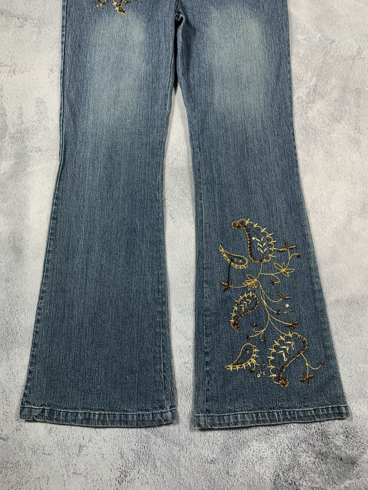 Japanese Brand × Vintage Vintage Y2K Faded Japanese Rhinestones bootcut flared jeans Size 32" / US 10 / IT 46 - 4 Thumbnail