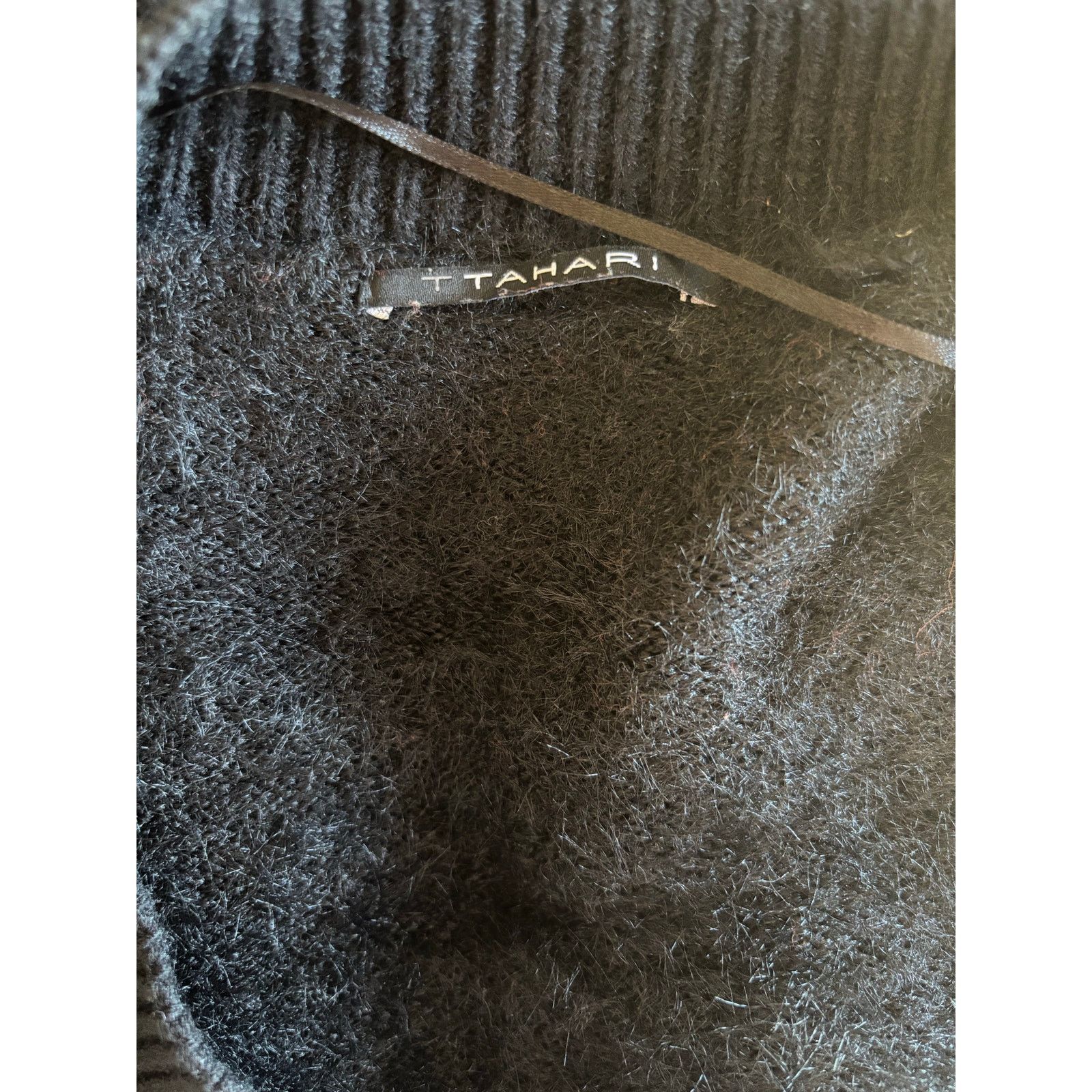 The Unbranded Brand Tahari Eyelash Fuzzy Cardigan One Size Size ONE SIZE - 5 Thumbnail