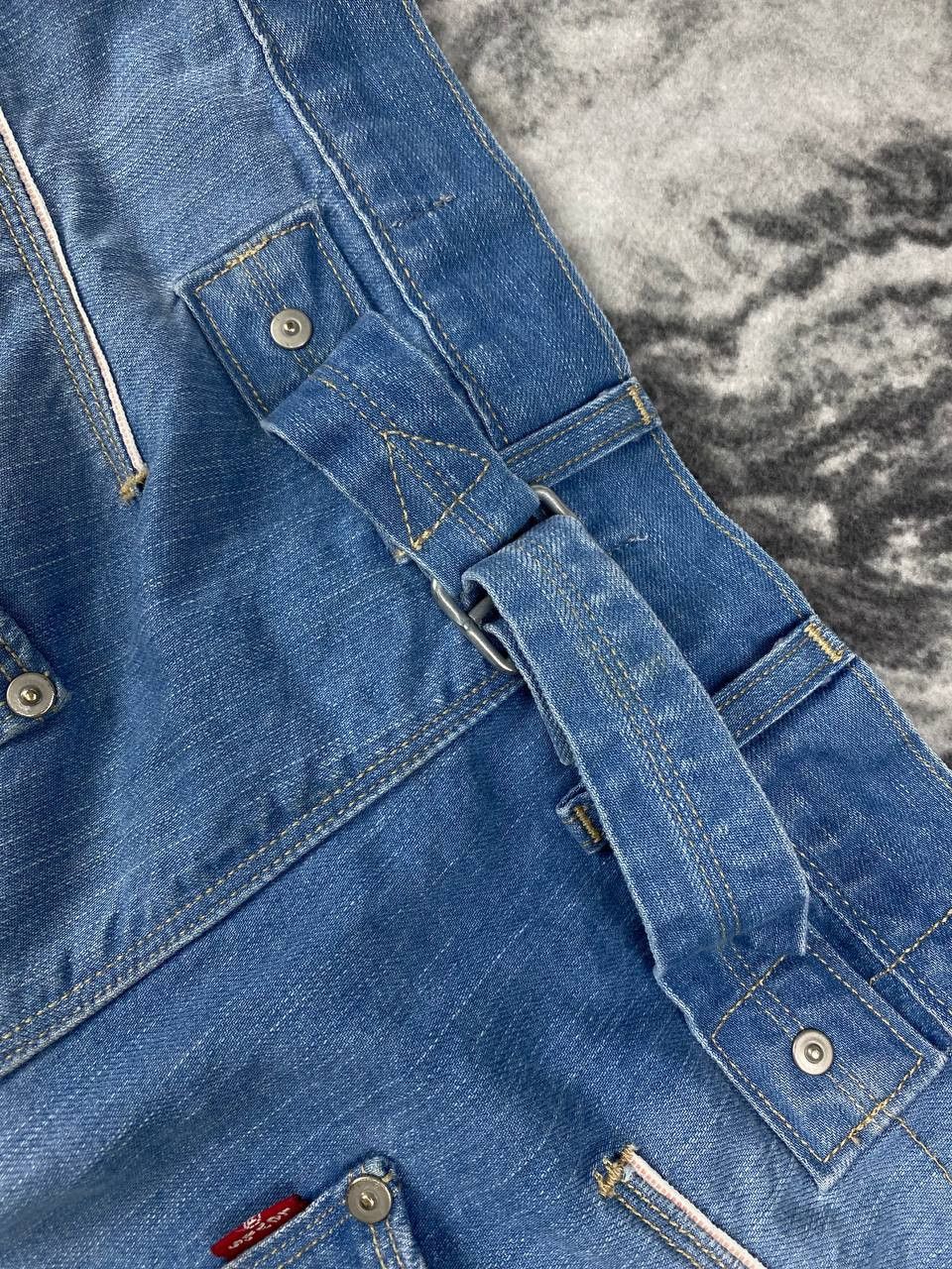Levi's Vintage Levi’s Engineered Twisted Seams Cinch Denim Jeans Size US 29 - 6 Thumbnail