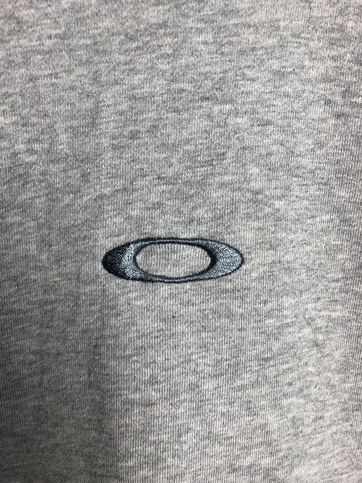 Oakley Vintage Oakley Centre Logo Sweatshirts Size US S / EU 44-46 / 1 - 6 Thumbnail