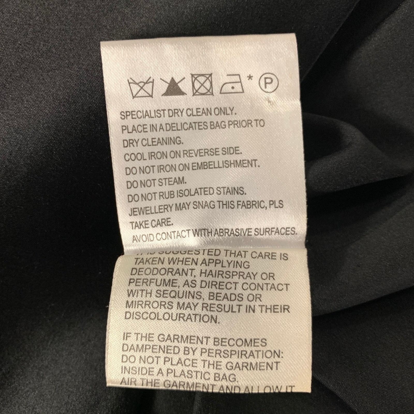 Karen Millen KAREN MILLEN Size 10 Black Silk Blend Ruffled Mini Skirt Size 32" / US 10 / IT 46 - 6 Thumbnail