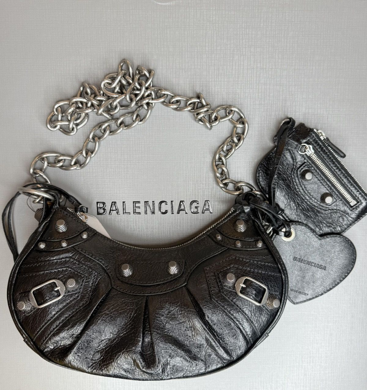 Balenciaga BALENCIAGA Le Cagole XS Shoulder Bag with Chain in Black! Size ONE SIZE - 3 Thumbnail