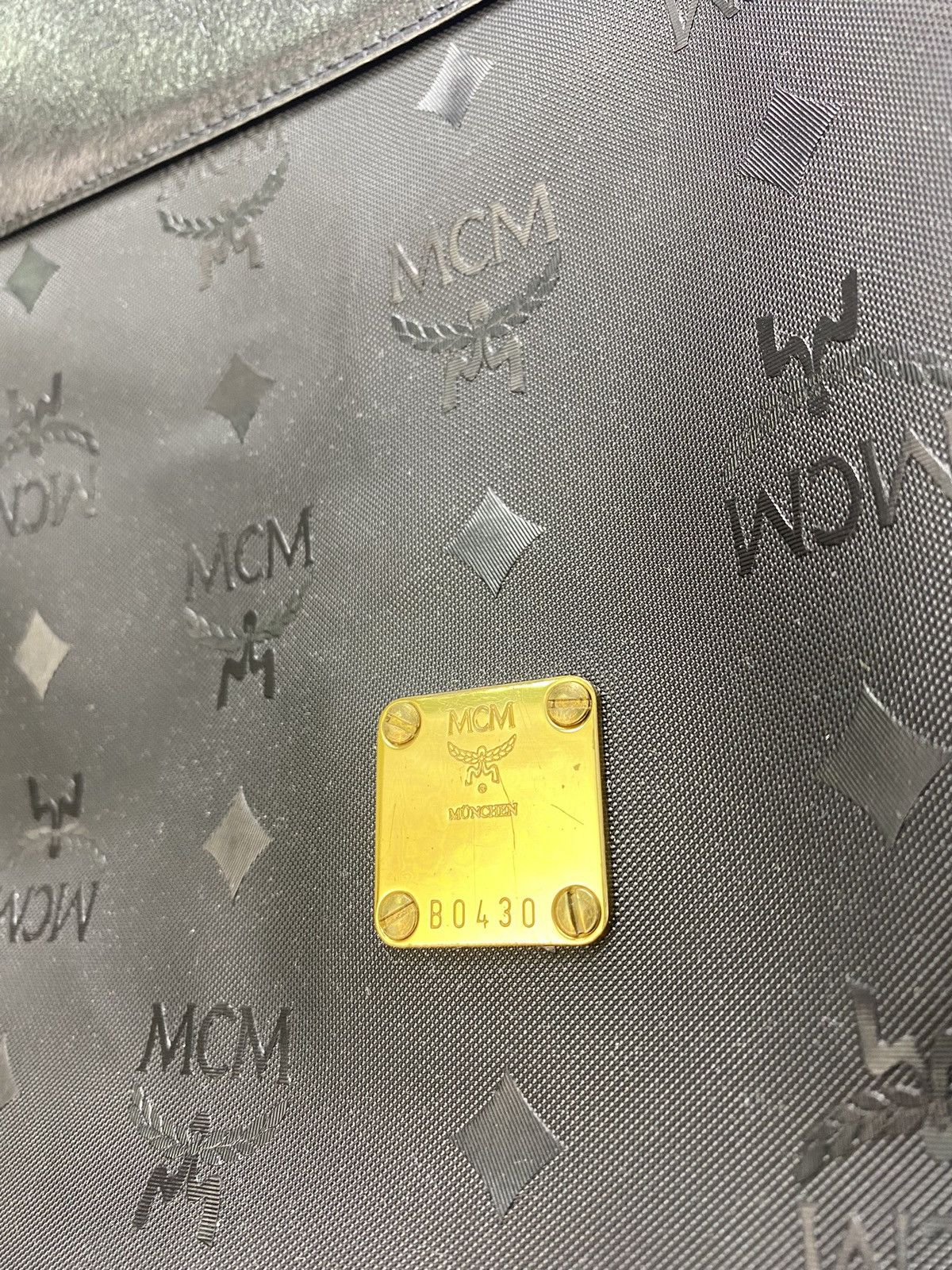 Japanese Brand × MCM MCM Tote Bag Vintage Leather Bag Made in Germany Size ONE SIZE - 3 Thumbnail