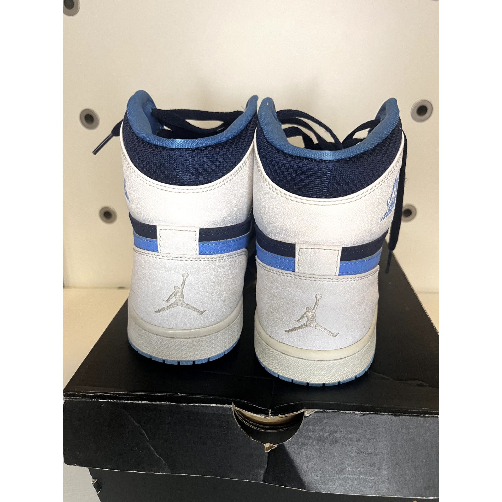 Jordan Brand Jordan 1 Chris Paul CP3 PE 332550-402 Size US 11 / EU 44 - 5 Thumbnail