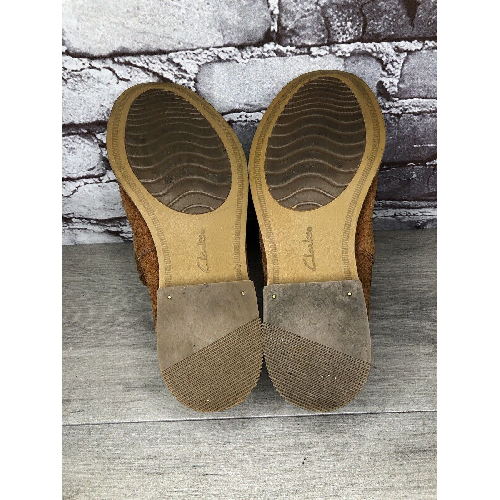 Clarks Clarks Camel Tan Suede Leather Block Heel Low Cut Booties Wo Size US 7 / IT 37 - 7 Thumbnail