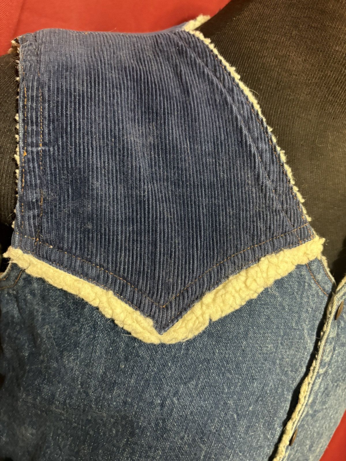 Vintage Vintage Denim Corduroy Vest Sherpa Lined Western Wear Grail Size US M / EU 48-50 / 2 - 3 Thumbnail