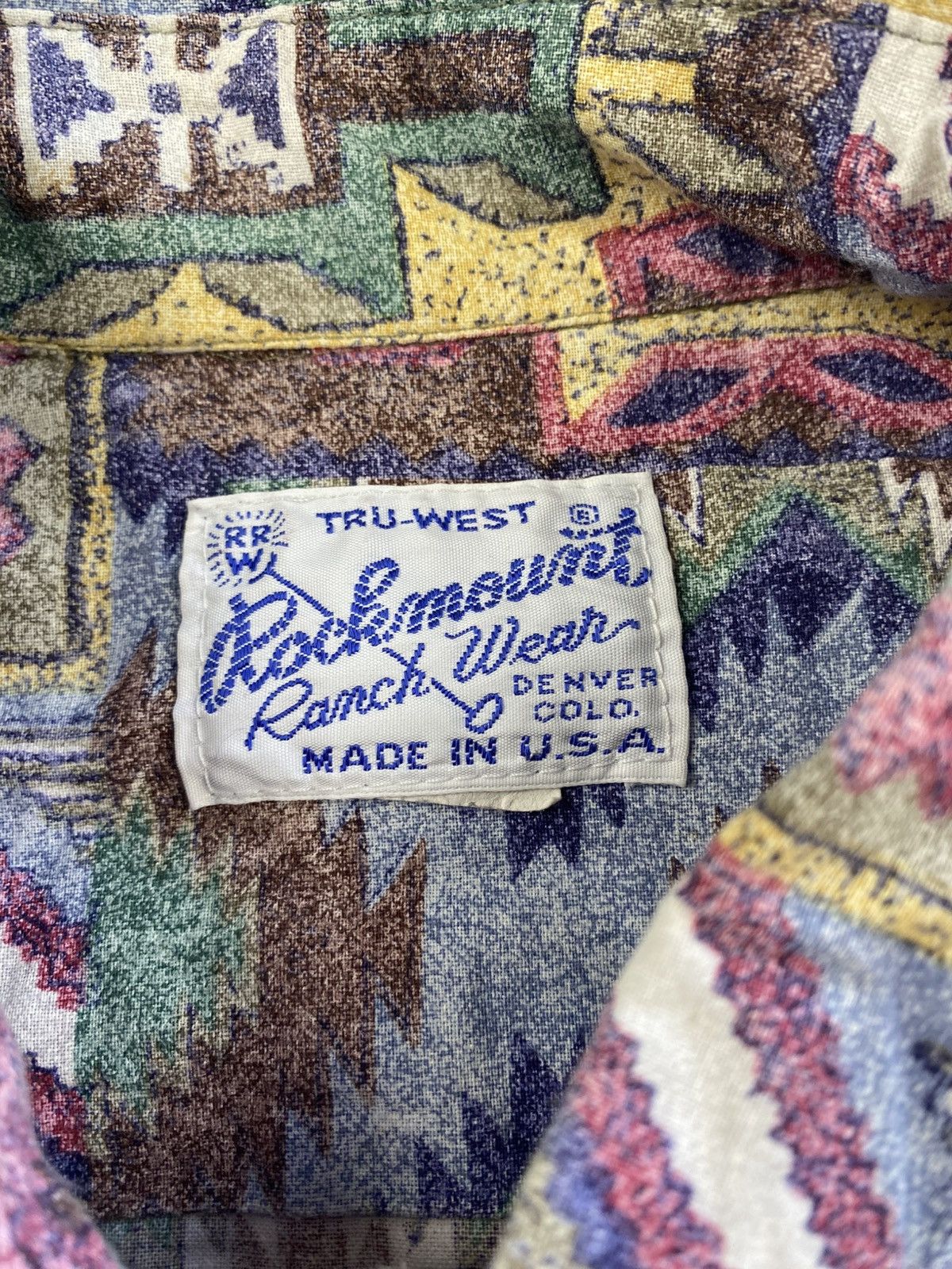 Rockmount Ranch Wear Rockmount Ranch Wear Aztec Print Button Shirt Size: M Size US M / EU 48-50 / 2 - 3 Thumbnail