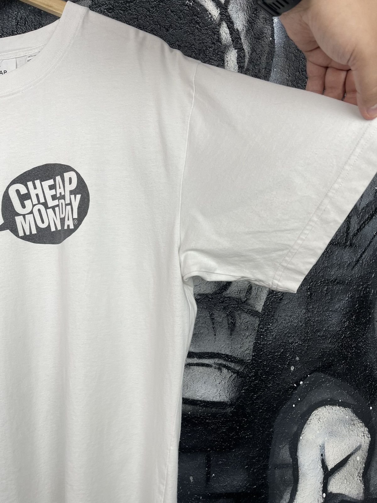 Cheap Monday Cheap Monday Big Logo White T-Shirt Men’s Size M Size US M / EU 48-50 / 2 - 5 Thumbnail