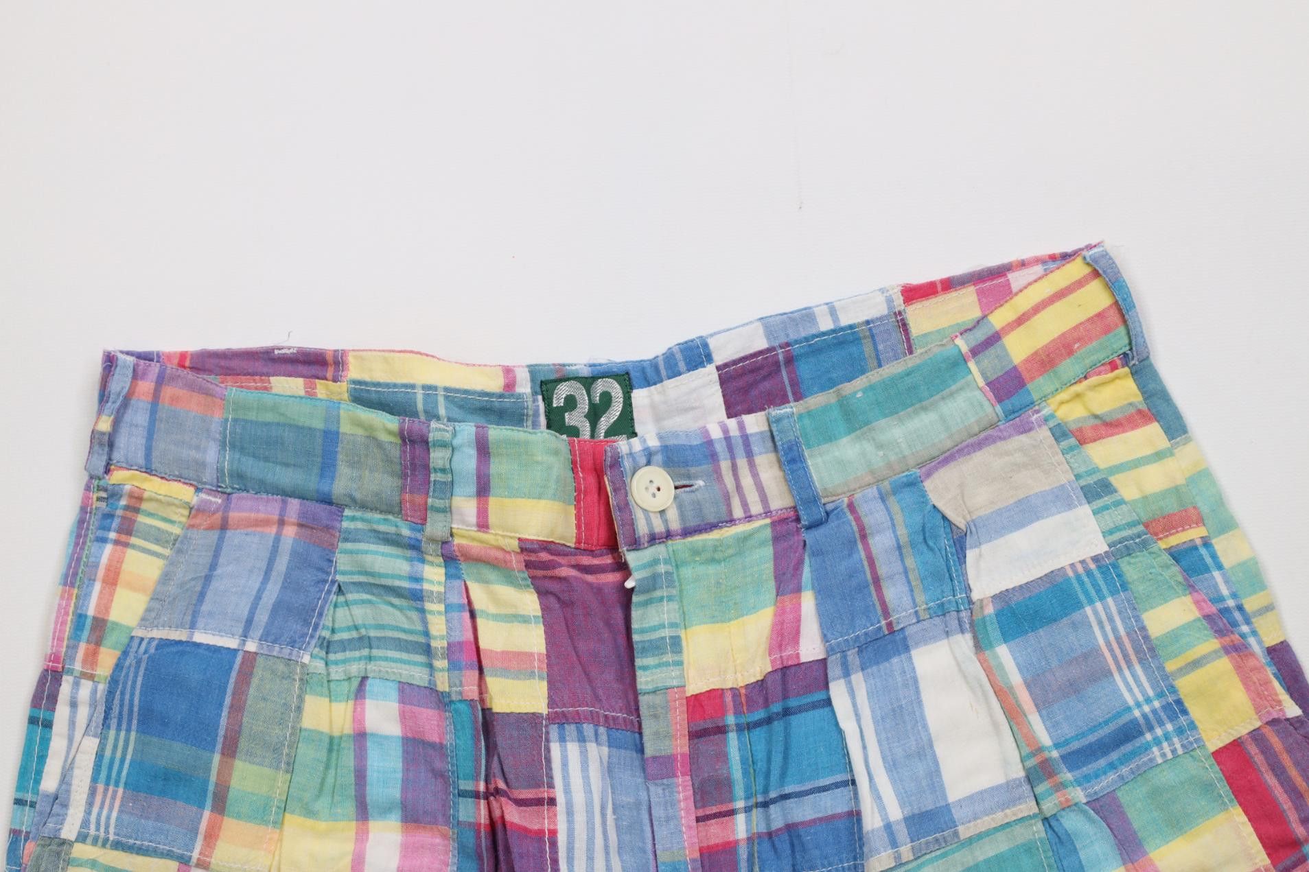 Izod Vintage 90s Izod Rainbow Madras Plaid Golf Chino Shorts Size US 32 / EU 48 - 2 Thumbnail