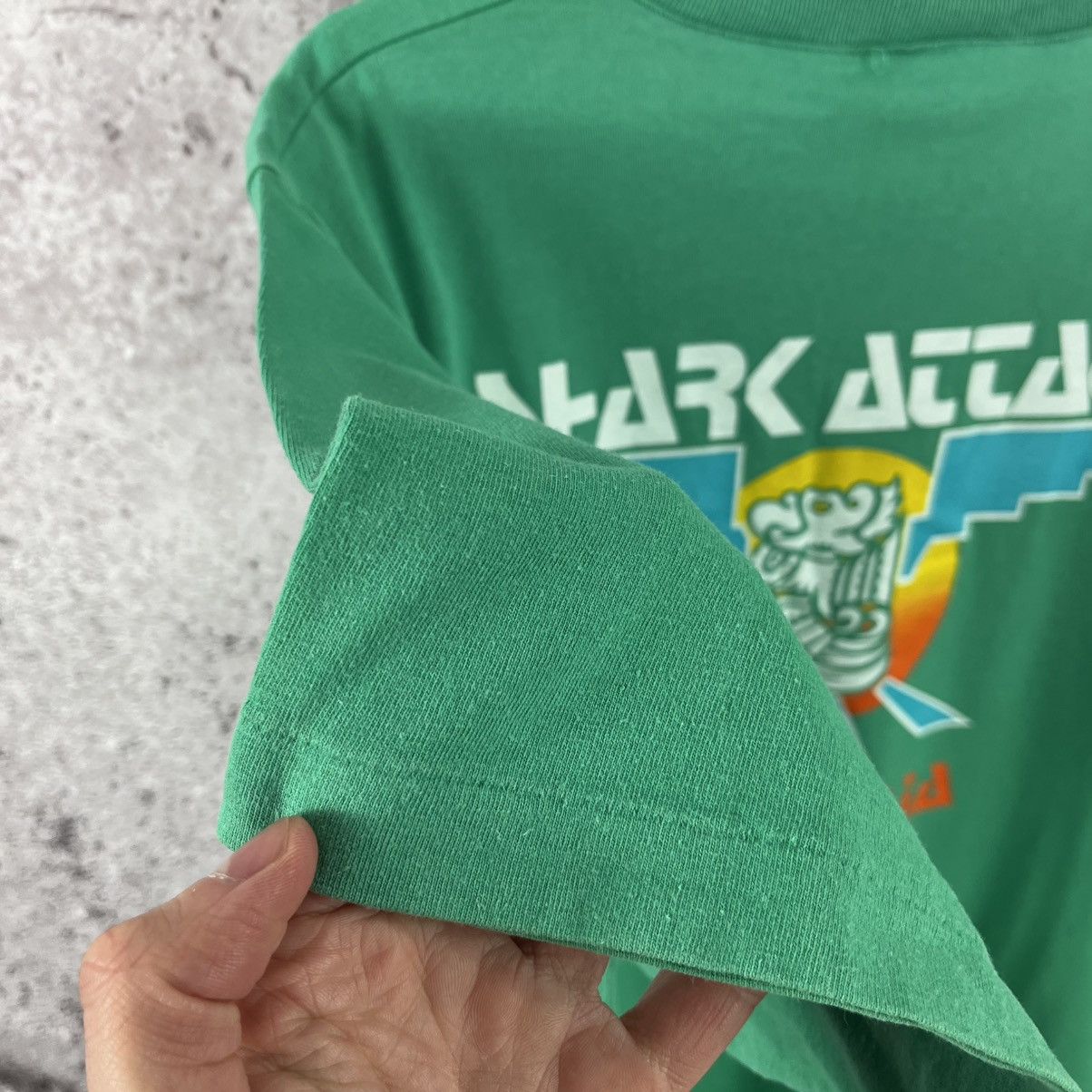 Vintage Vintage 90S Shark Attack Australia T-Shirt Heavy Cotton Size US XL / EU 56 / 4 - 6 Thumbnail