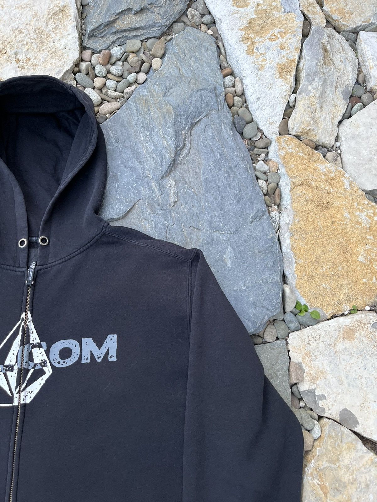 Vintage × Volcom Vintage Volcom y2k zip hoodie big logo sweatshirt retro Size US L / EU 52-54 / 3 - 3 Thumbnail