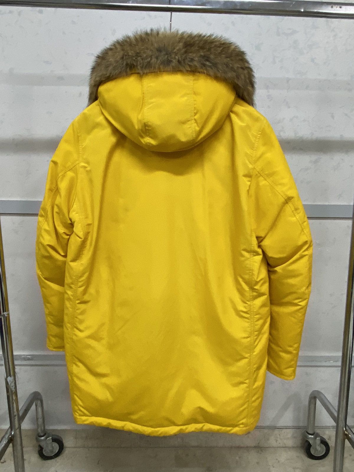 Other Woolrich Arctic Parka, size XXXL, yellow, new with tag Size US XXL / EU 58 / 5 - 10 Thumbnail