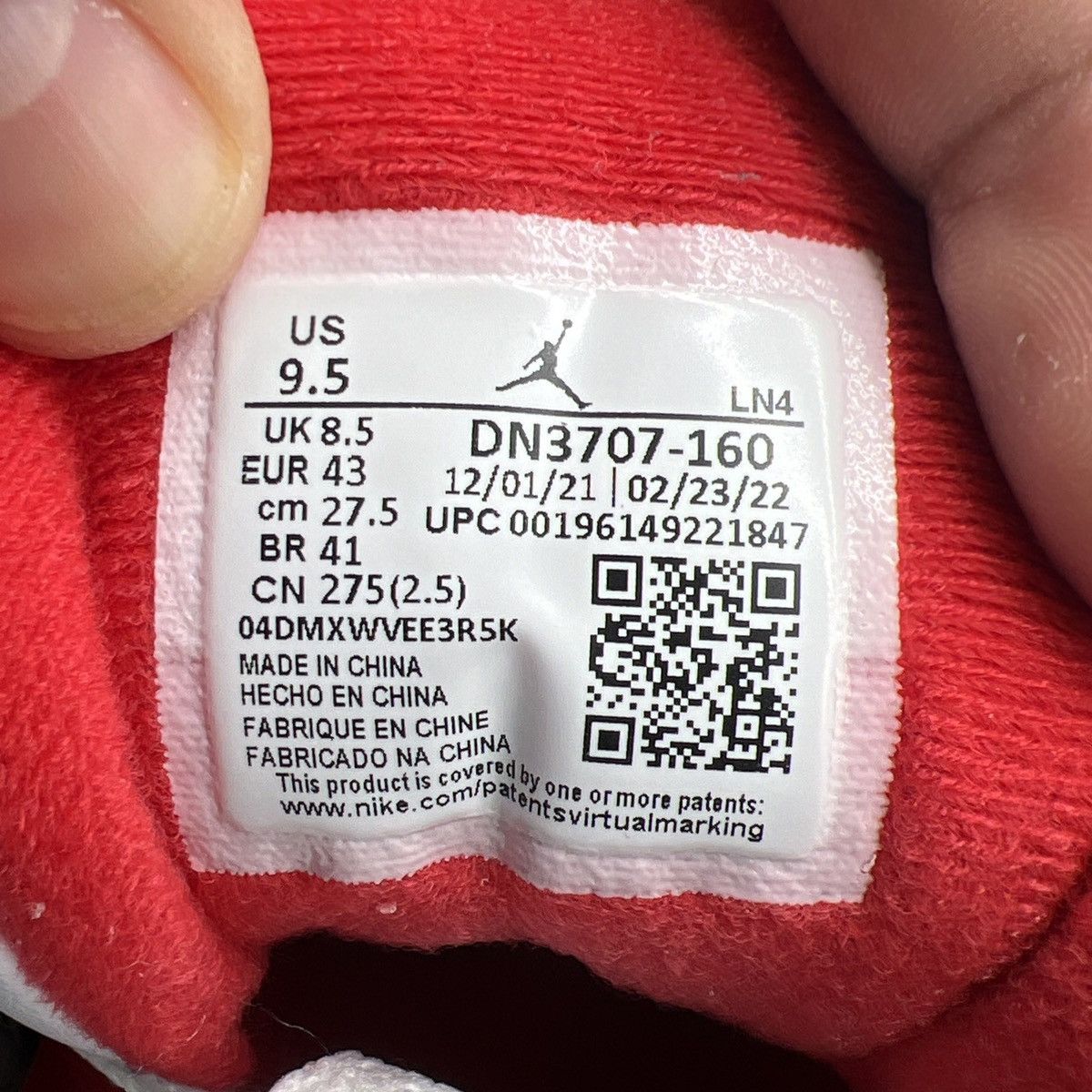 Jordan Brand Air Jordan 3 fire red Size US 9.5 / EU 42-43 - 9 Thumbnail