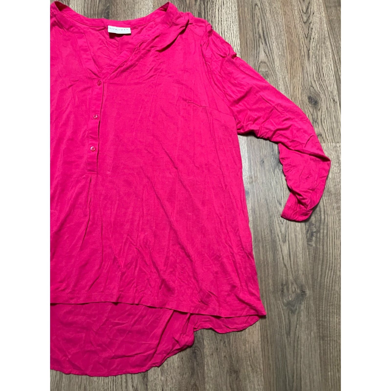 Vintage VINTAGE? (No) Ava & Viv Shirt Womens 2XL Pink Long Sleeve V-Neck 1/4 Buttons T-Shirt Casual Modern Basic Regular Split? Size XXL / US 16-18 / IT 52-54 - 4 Thumbnail
