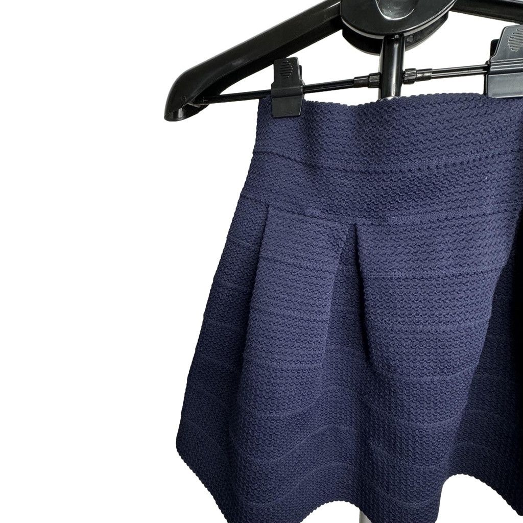 H&M H&M Women's Skirt, Size S, Navy Size 27" / US 4 / IT 40 - 2 Thumbnail