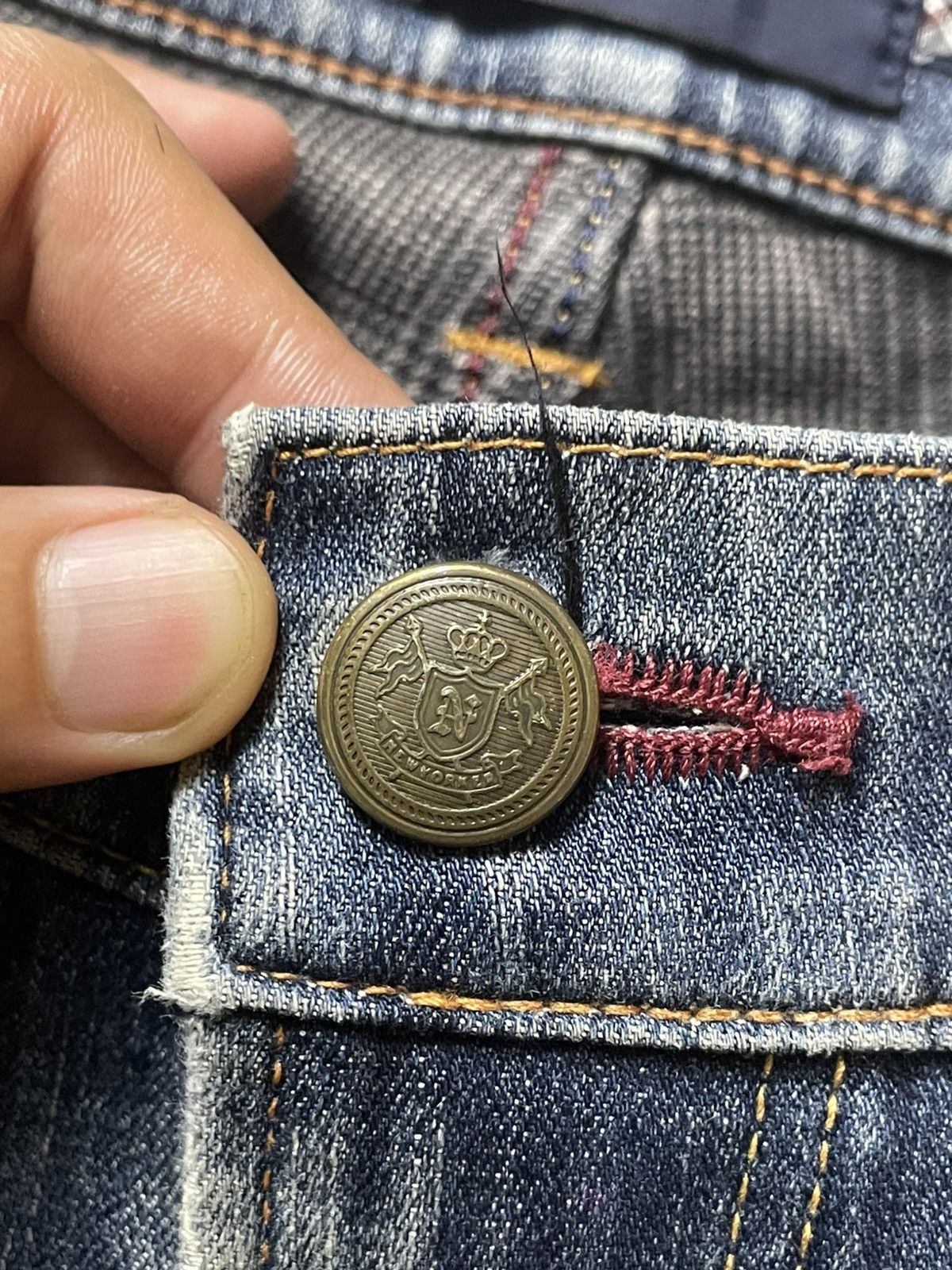 Edwin × Vintage Edwin x New Yorker Distressed Denim Slim Fit Jeans (111) Size US 33 - 7 Thumbnail