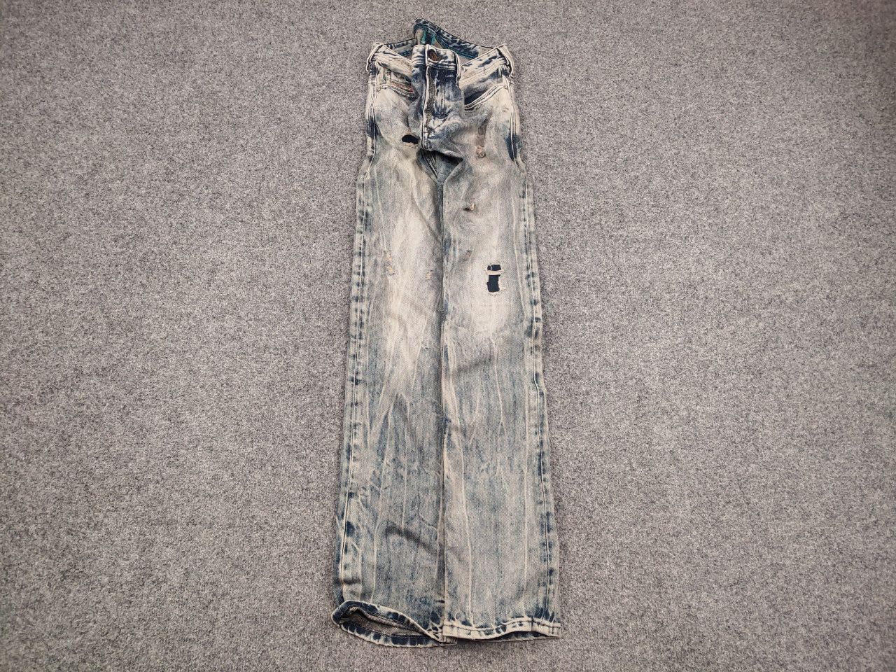 Diesel Diesel Thanaz Vintage Washed Distressed Denim Jeans l.g.b. Size US 30 / EU 46 - 2 Thumbnail