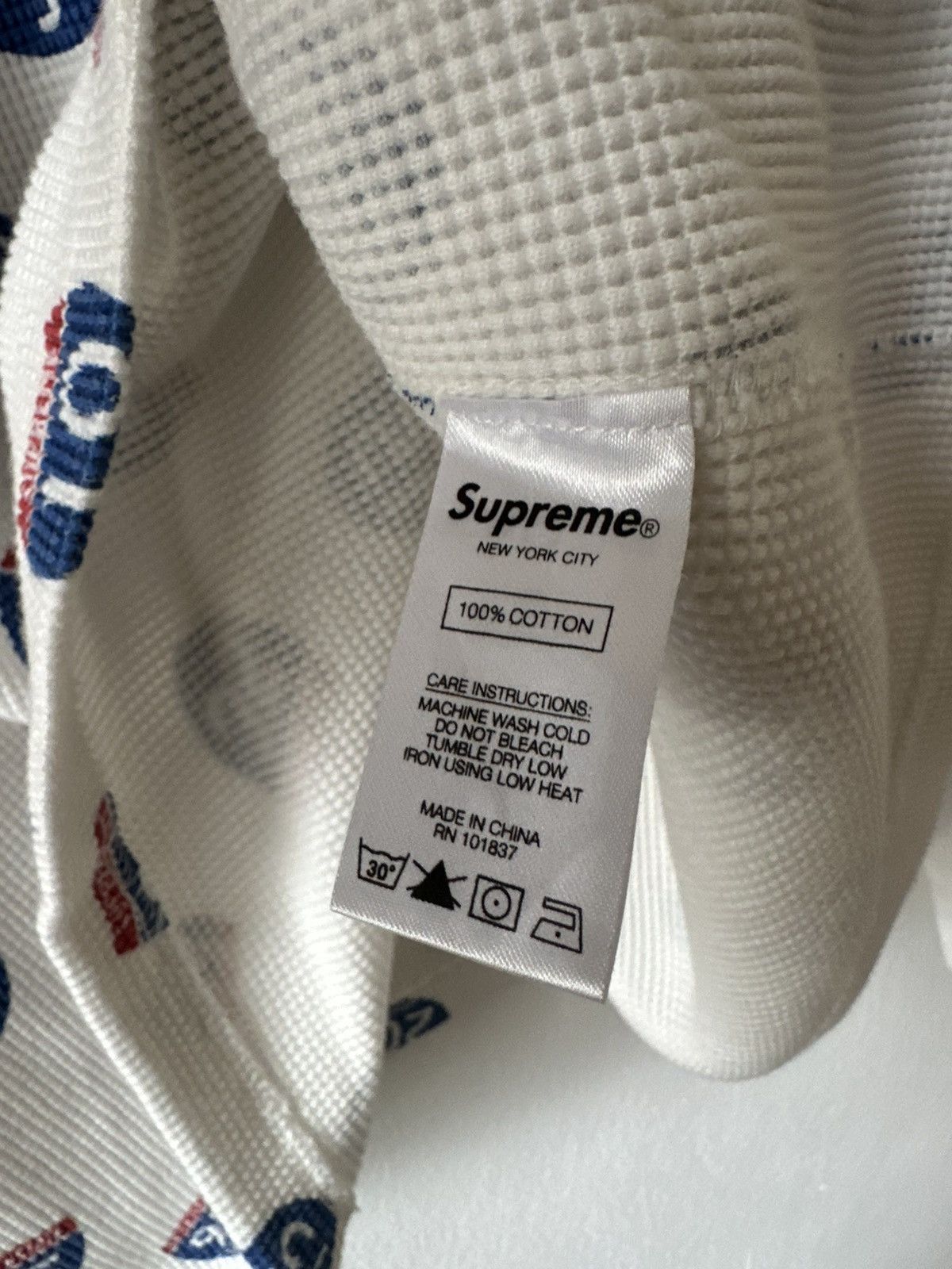 Supreme Supreme Interstate Logo Waffle Size US L / EU 52-54 / 3 - 8 Thumbnail