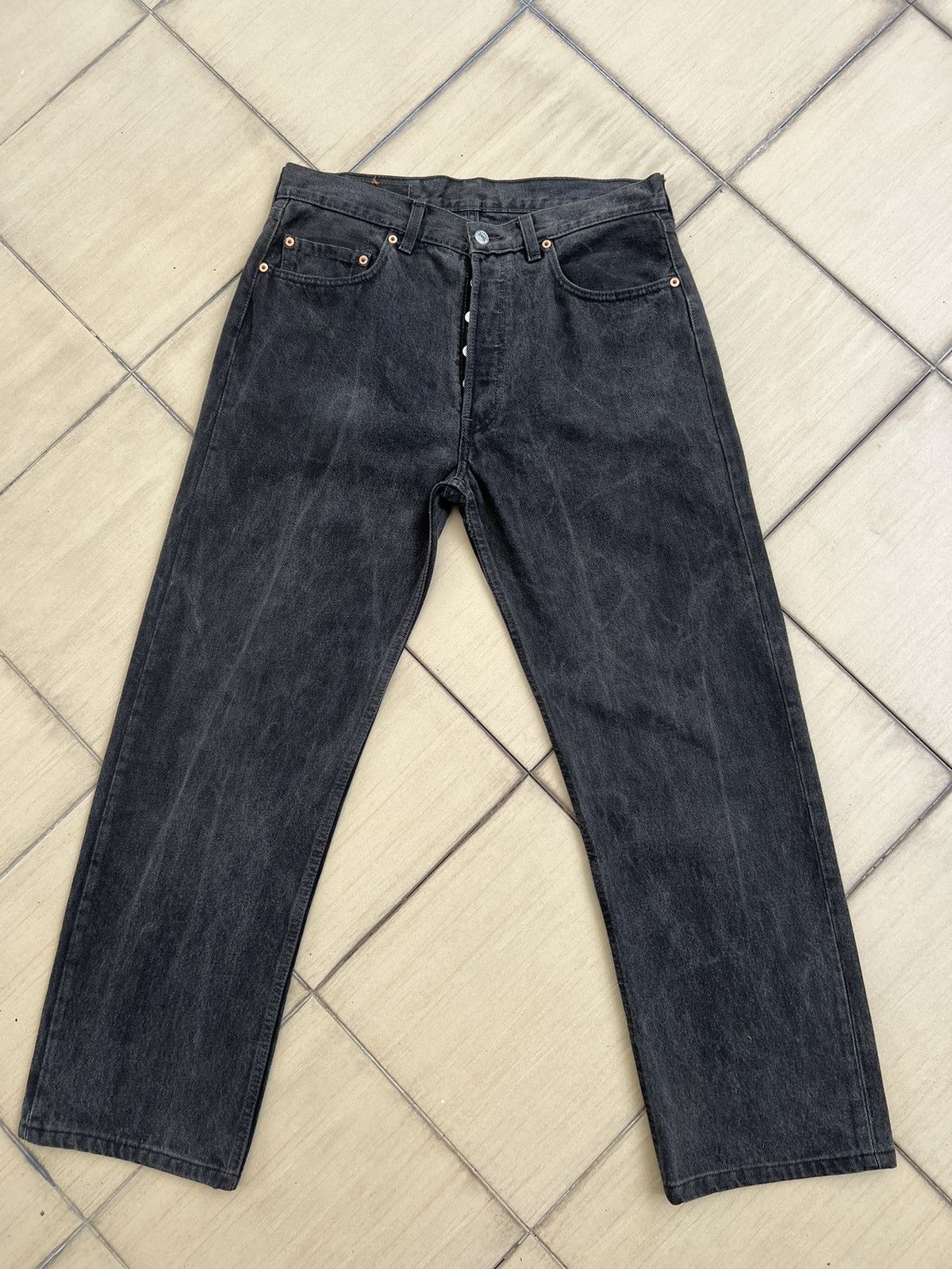 Levi's Vintage 1992 Levi’s 501 Jeans Faded Black Denim Size US 33 - 1 Thumbnail