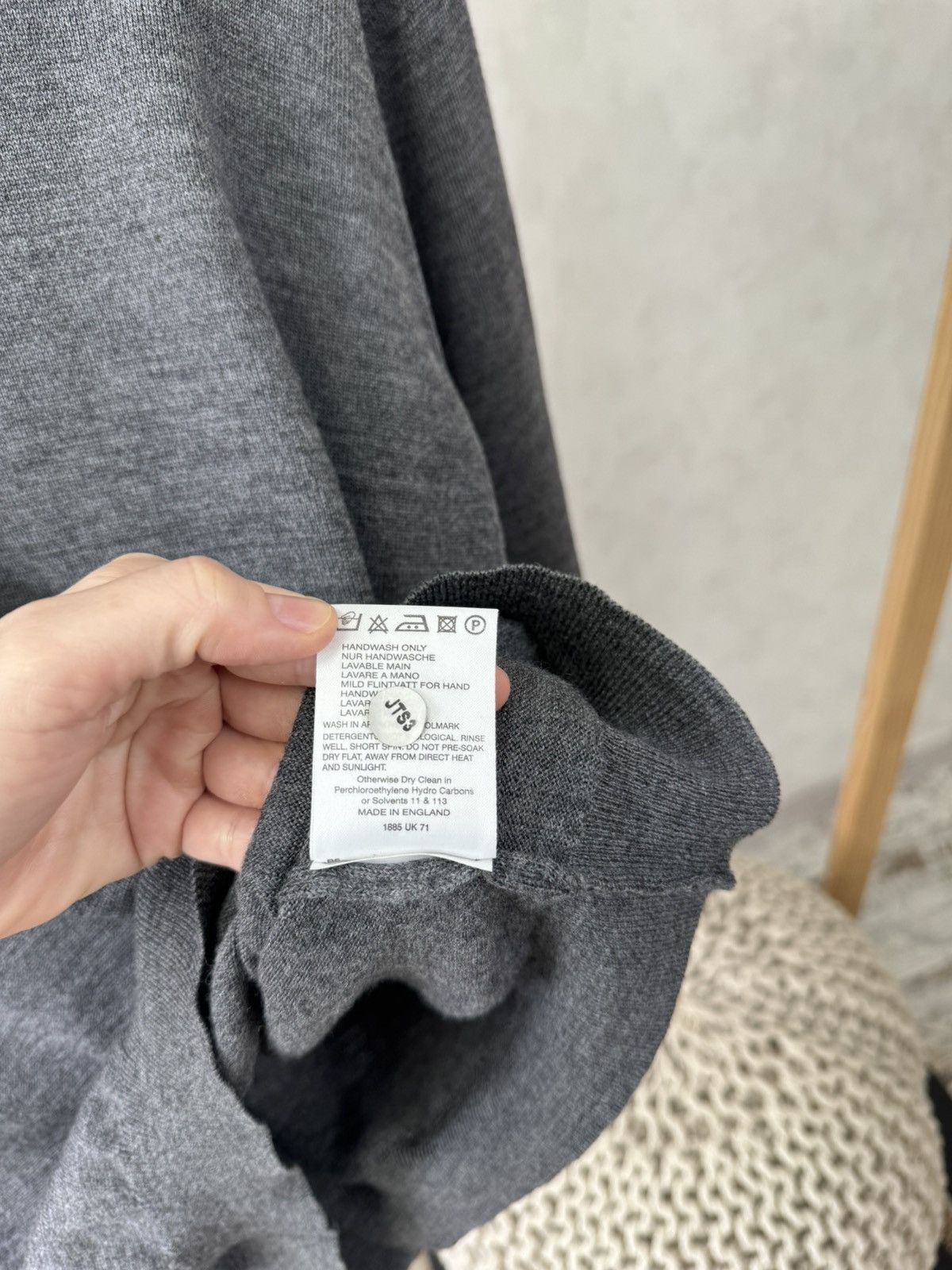 Burberry Burberrys vintage roll neck sweater made in England Size US L / EU 52-54 / 3 - 6 Thumbnail