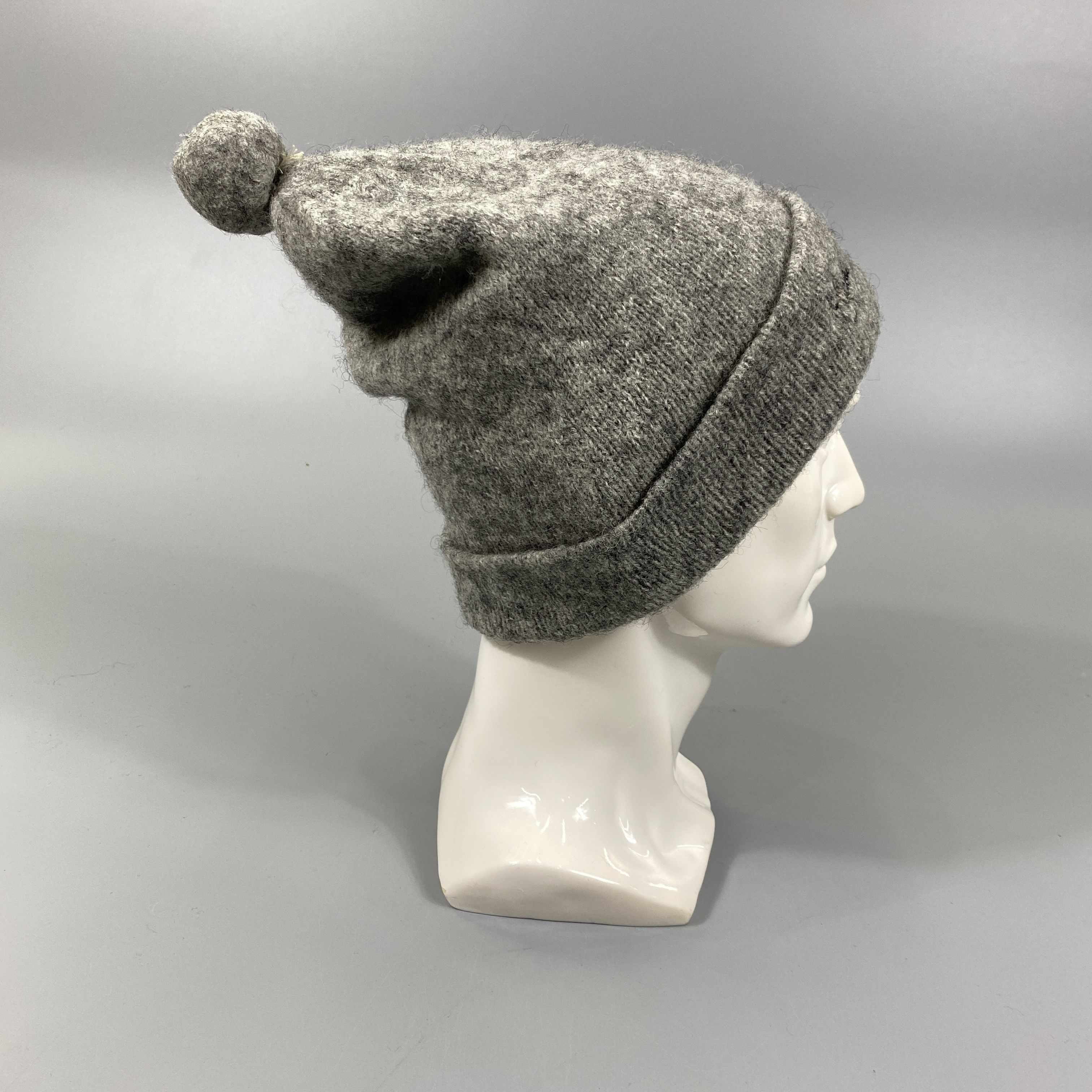 Disney Mickey Mouse Hat Pom Pom -BN685 Size ONE SIZE - 3 Thumbnail