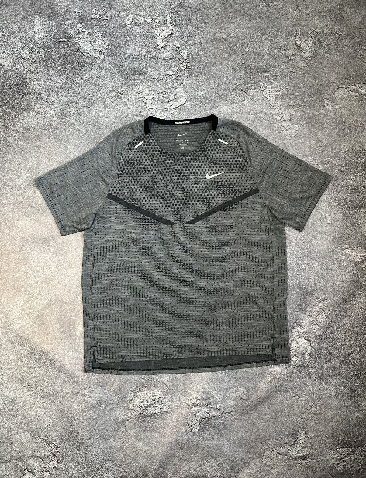 Nike Nike Dri-Fit Running ADV T-Shirts Size US L / EU 52-54 / 3 - 2 Thumbnail