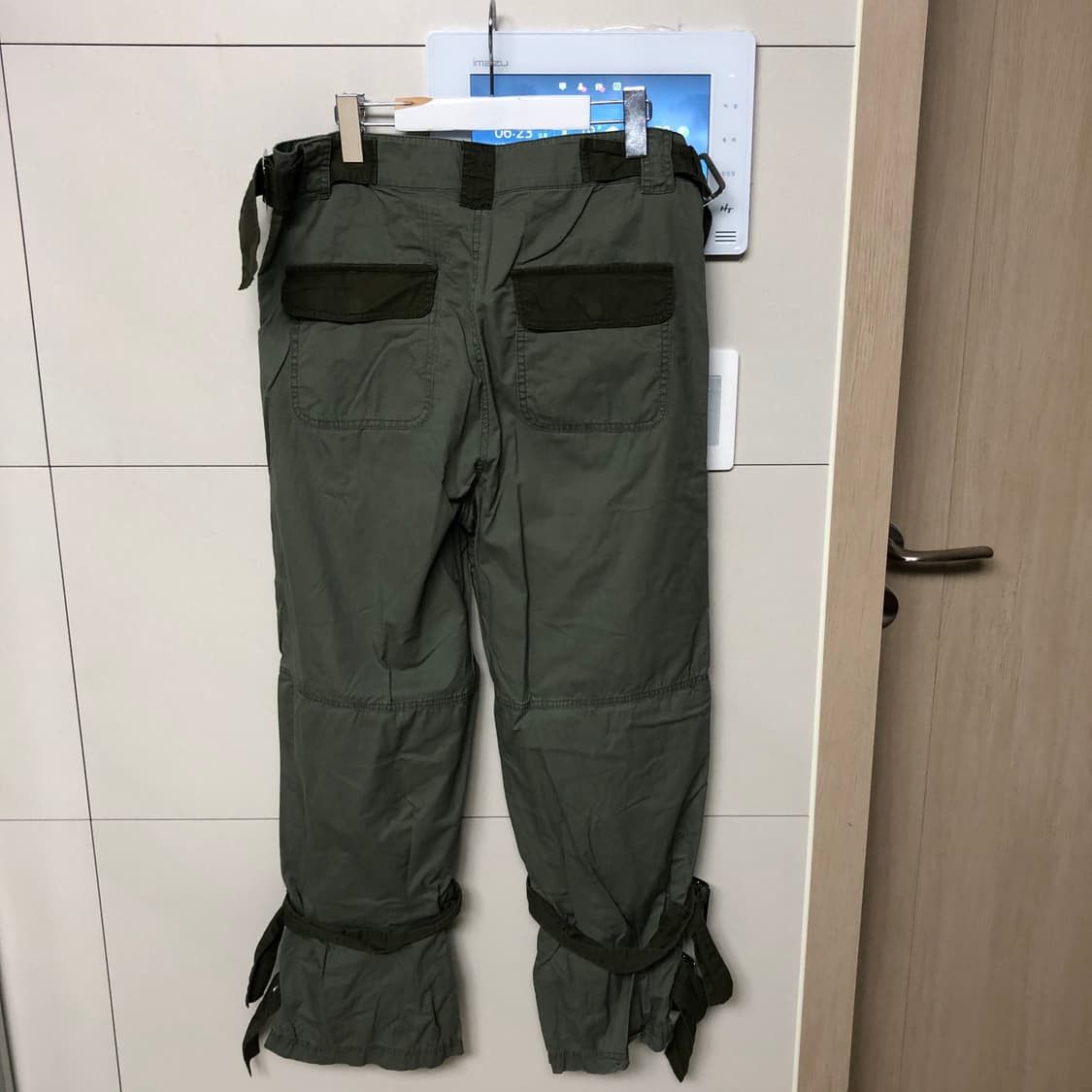 Asos asos cargo bondage pants khaki Size US 33 - 6 Thumbnail