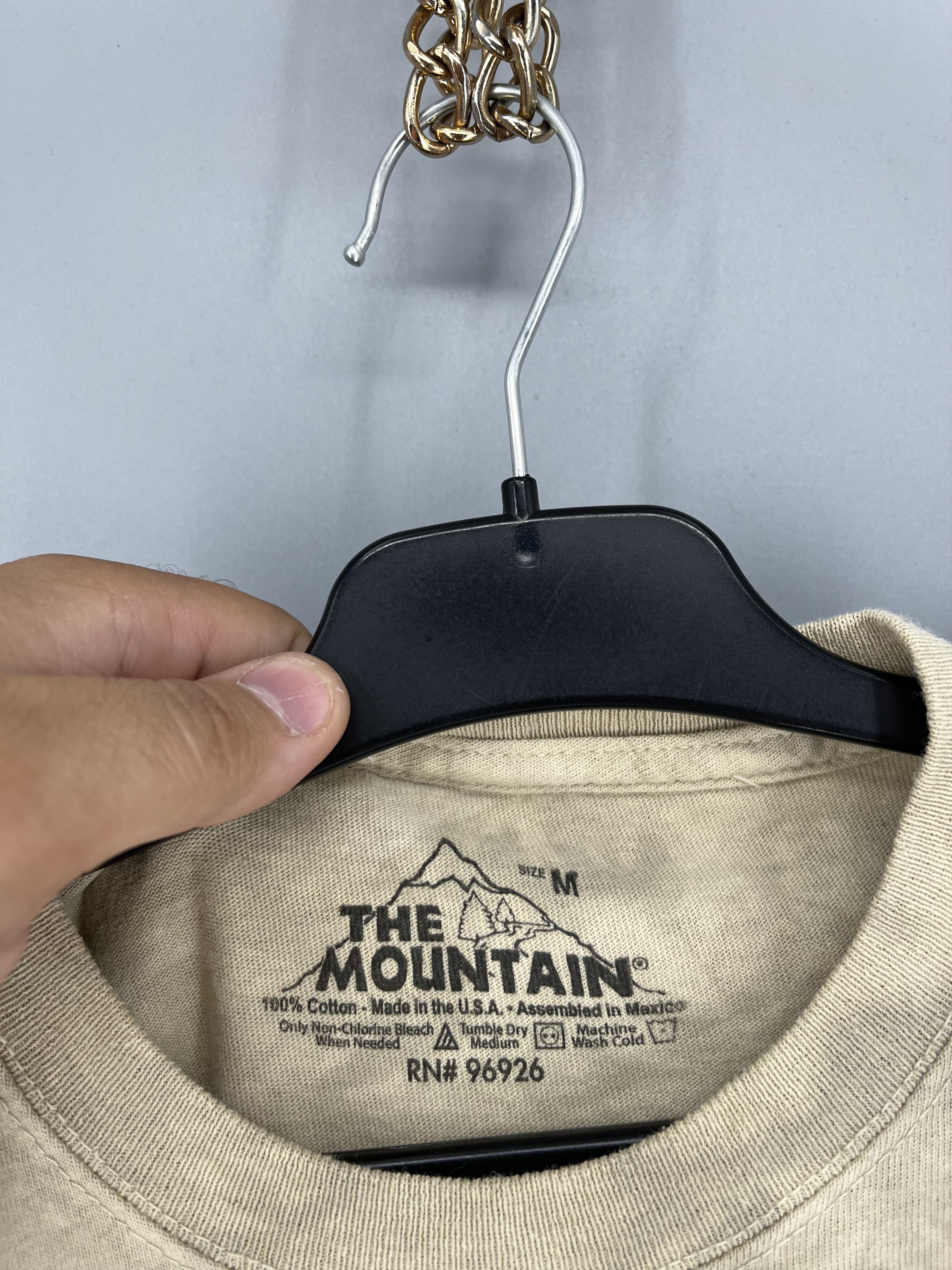 Vintage 2011 The Mountain Ferret T-Shirt XL Size Size US M / EU 48-50 / 2 - 8 Thumbnail