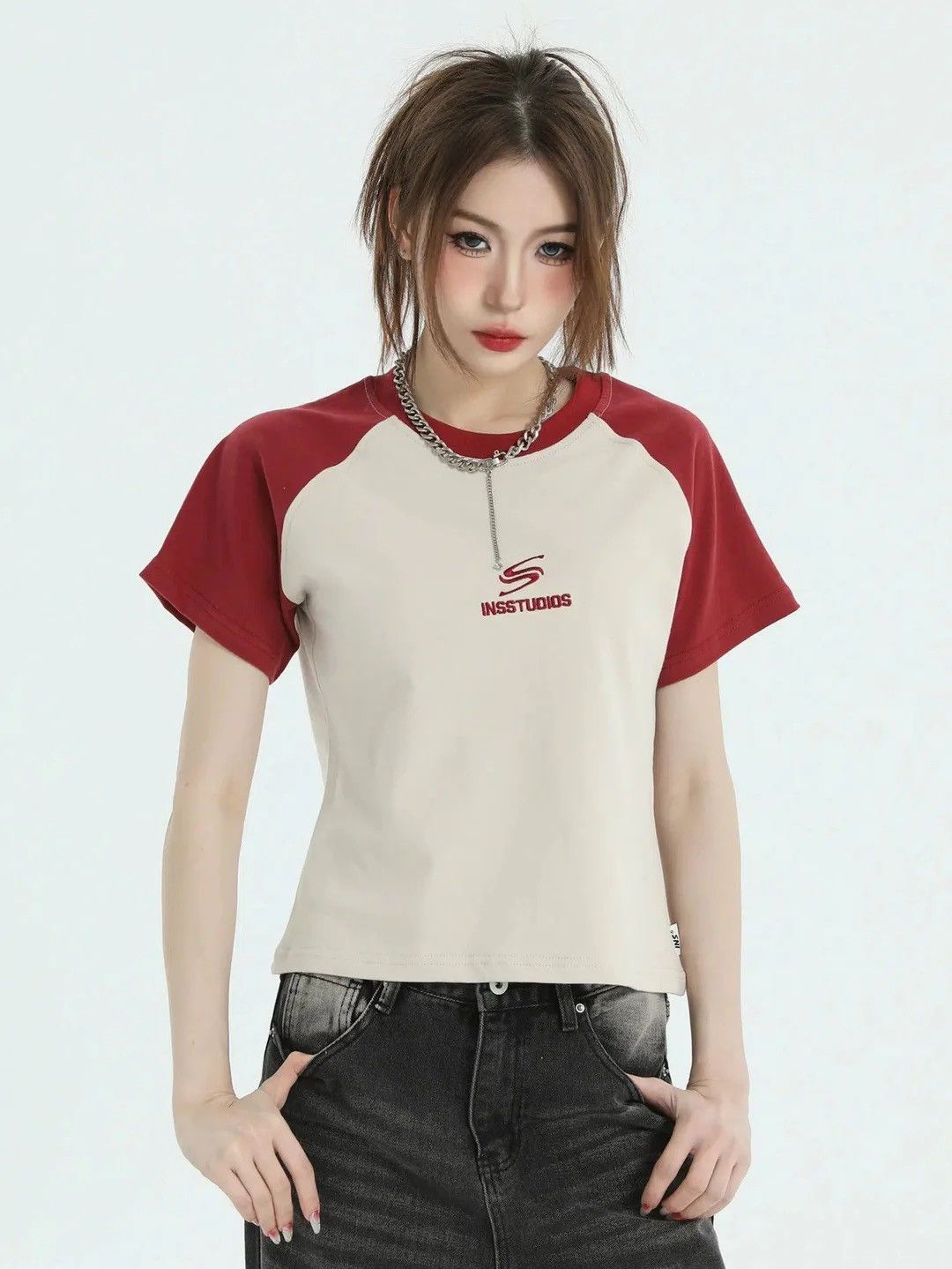 Japanese Brand INS KOREA CASUAL STITCHED LOGO T SHIRT Size S / US 4 / IT 40 - 4 Thumbnail