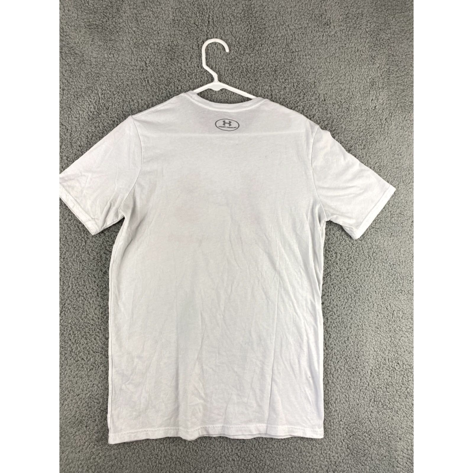 Under Armour Under Armour Men UA Graphic Tee Short Sleeve T-Shirt M White 36-20 / - Regular Cotton Crew Neck / 36-20 Size US M / EU 48-50 / 2 - 6 Thumbnail