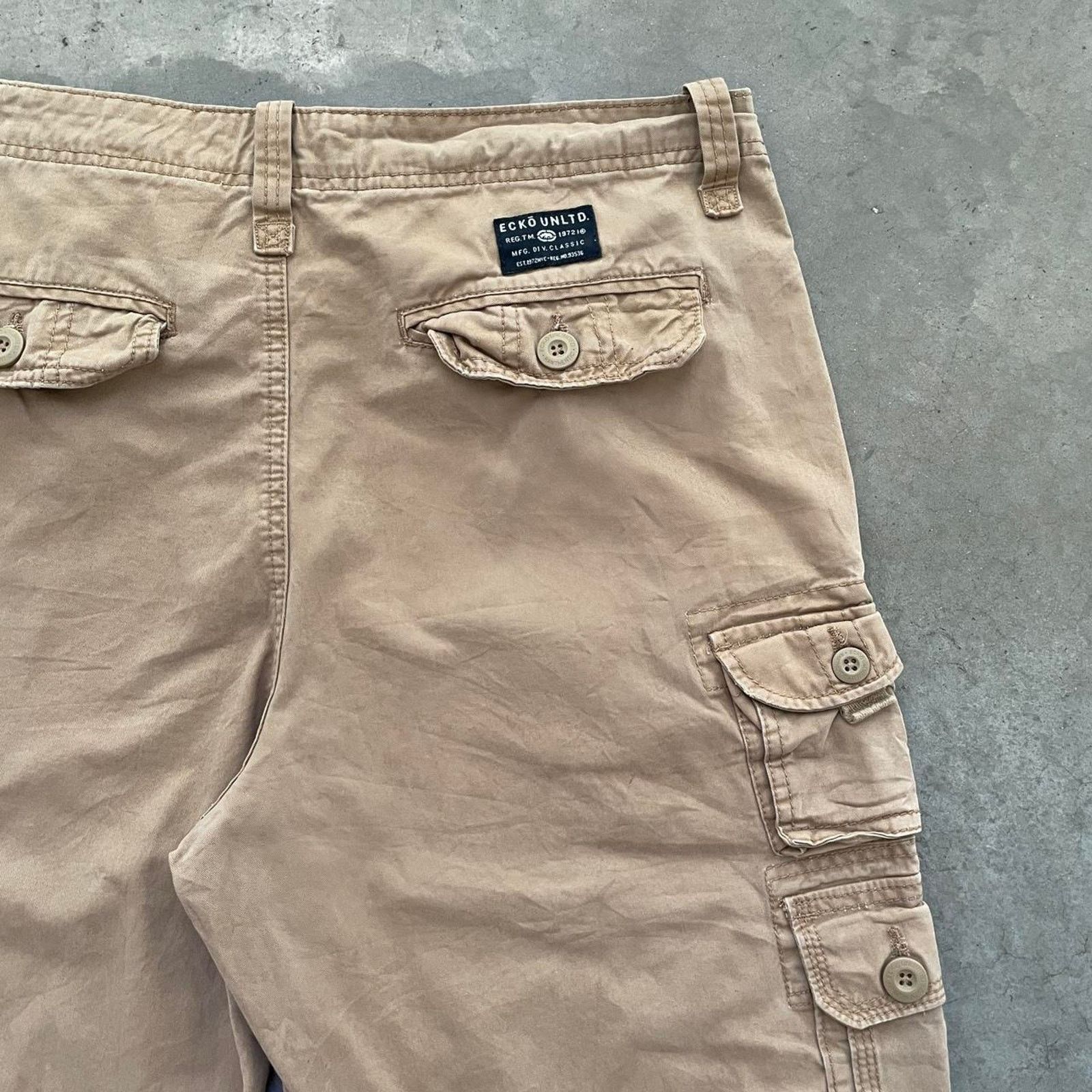 Ecko Unltd. Eckō Unltd. Tan Cargo Shorts Size US 34 / EU 50 - 4 Thumbnail