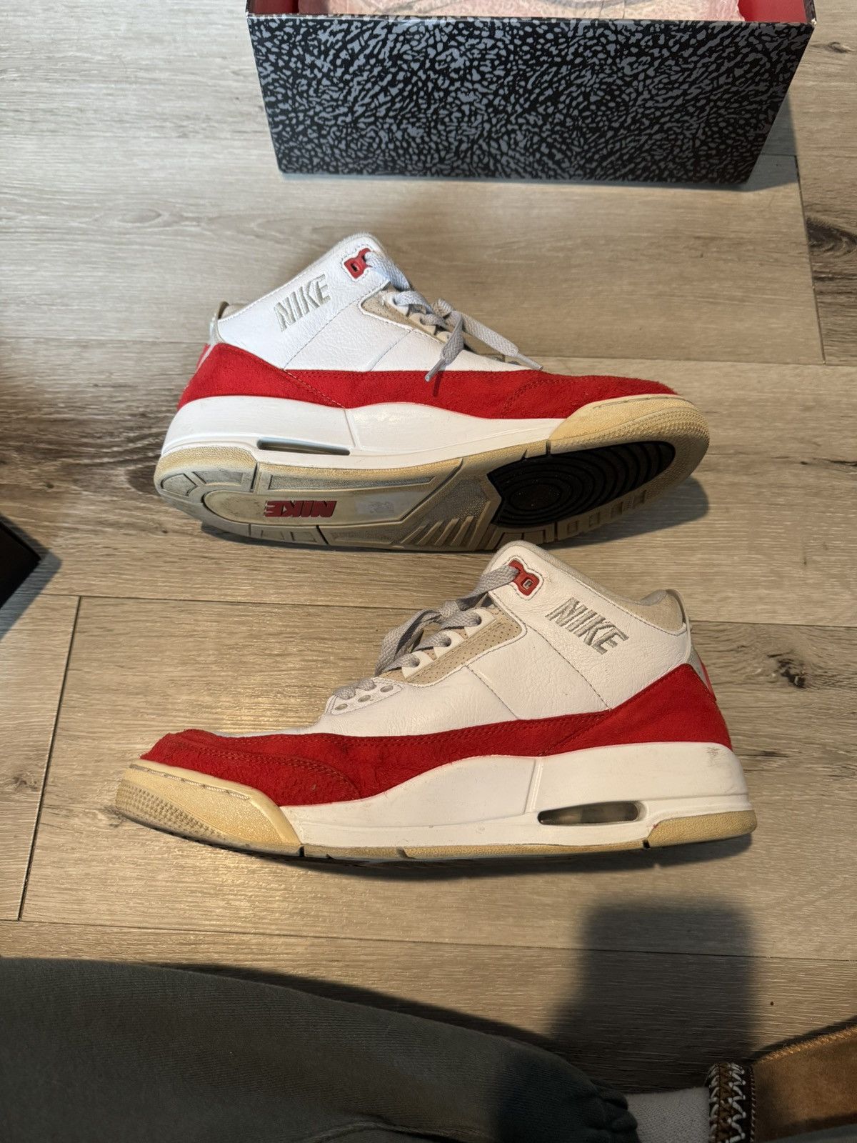 Jordan Brand Jordan 3 Retro Tinker “Air Max 1” Size US 9.5 / EU 42-43 - 2 Thumbnail