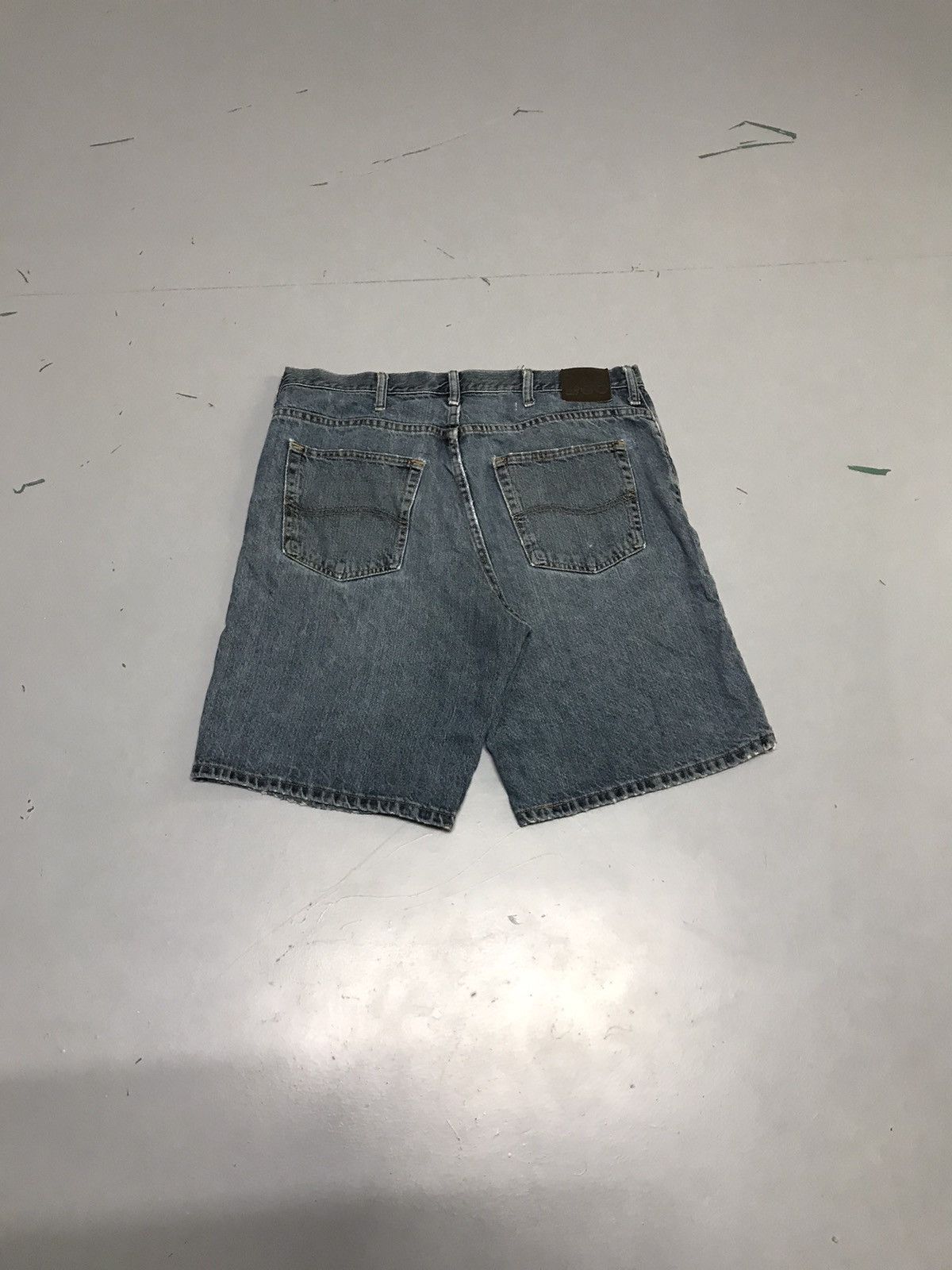 Lee Vintage lee distressed jort Size US 38 / EU 54 - 2 Thumbnail
