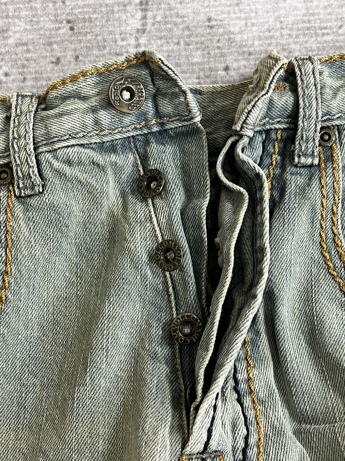 Volcom Vintage Volcom Spellout Baggy Jeans Size US 36 / EU 52 - 13 Thumbnail