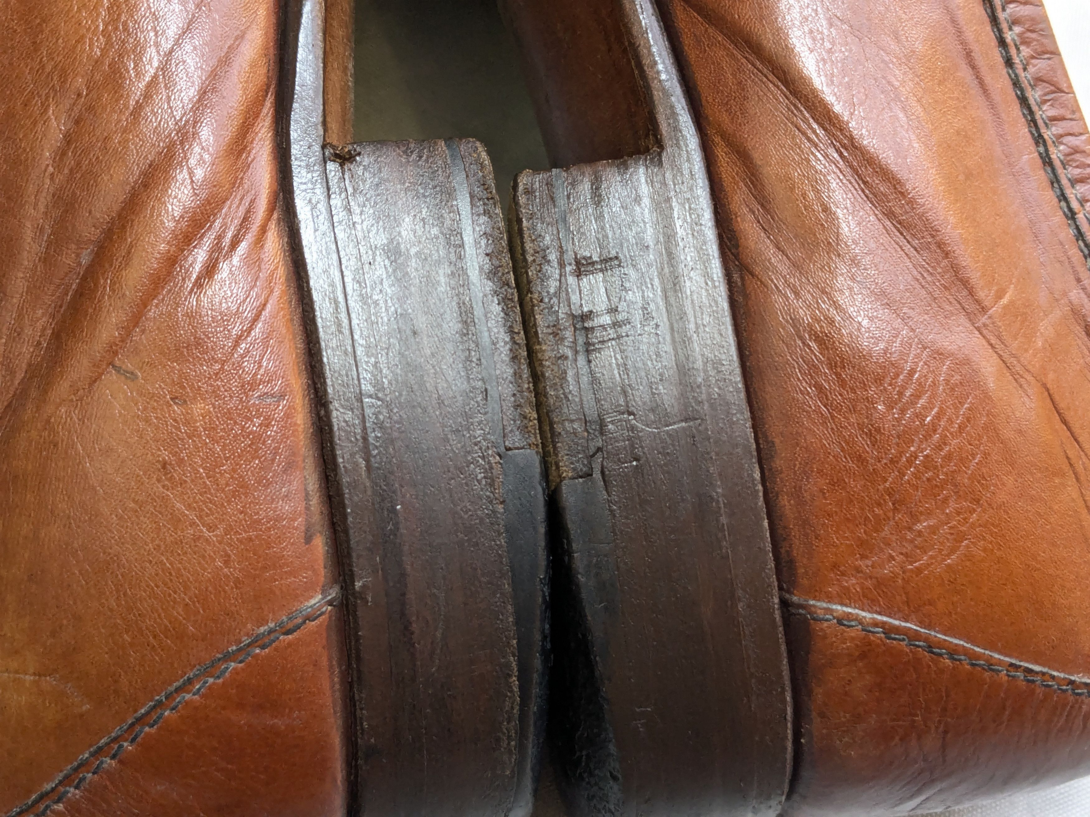 Gucci Gucci Horsebit Loafers Brown 9 Narrow Leather Buckle Size US 9 / EU 42 - 11 Thumbnail