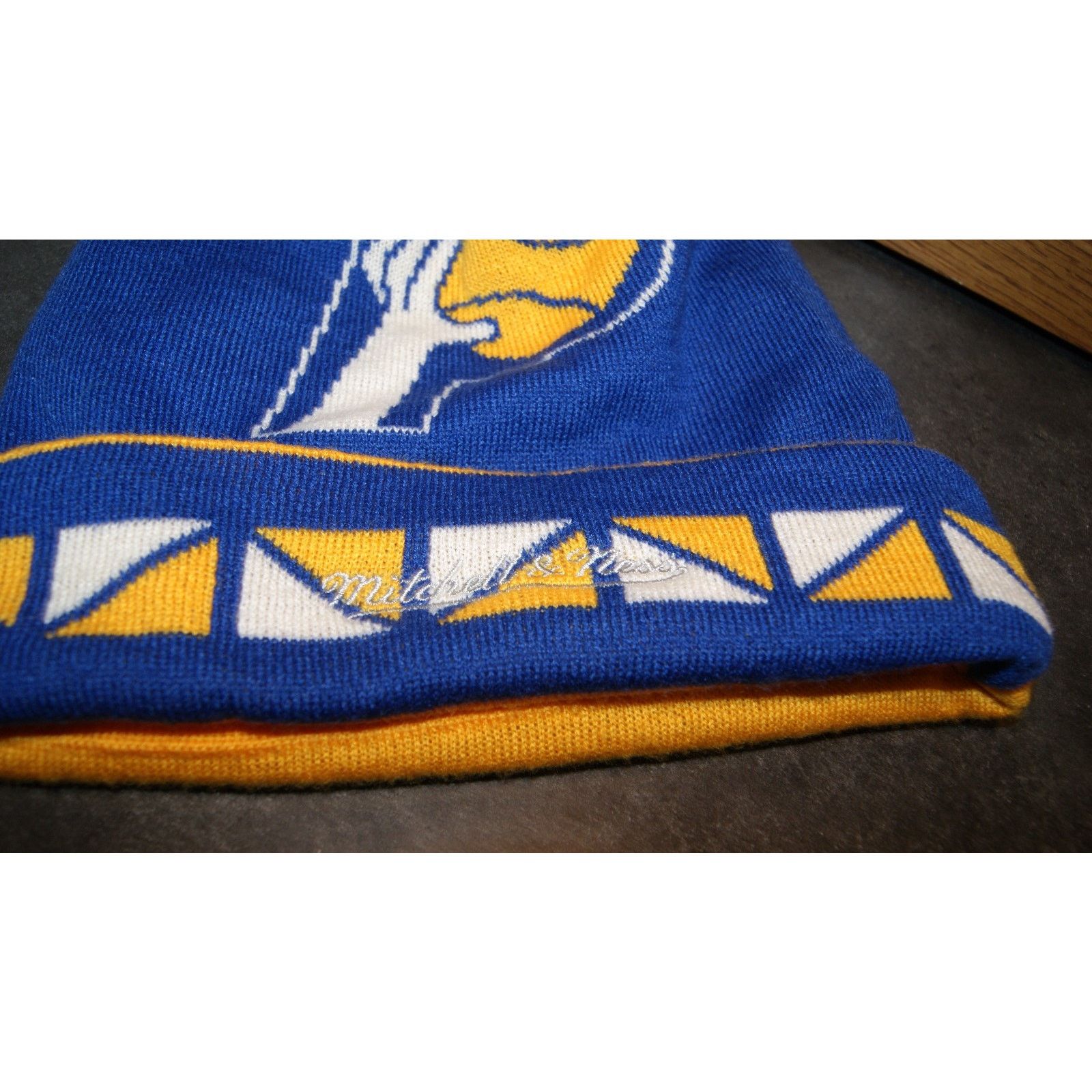 Mitchell & Ness Indiana Pacers Hat Beanie NBA Basketball Cuff Pom 2 Sided Size ONE SIZE - 10 Thumbnail