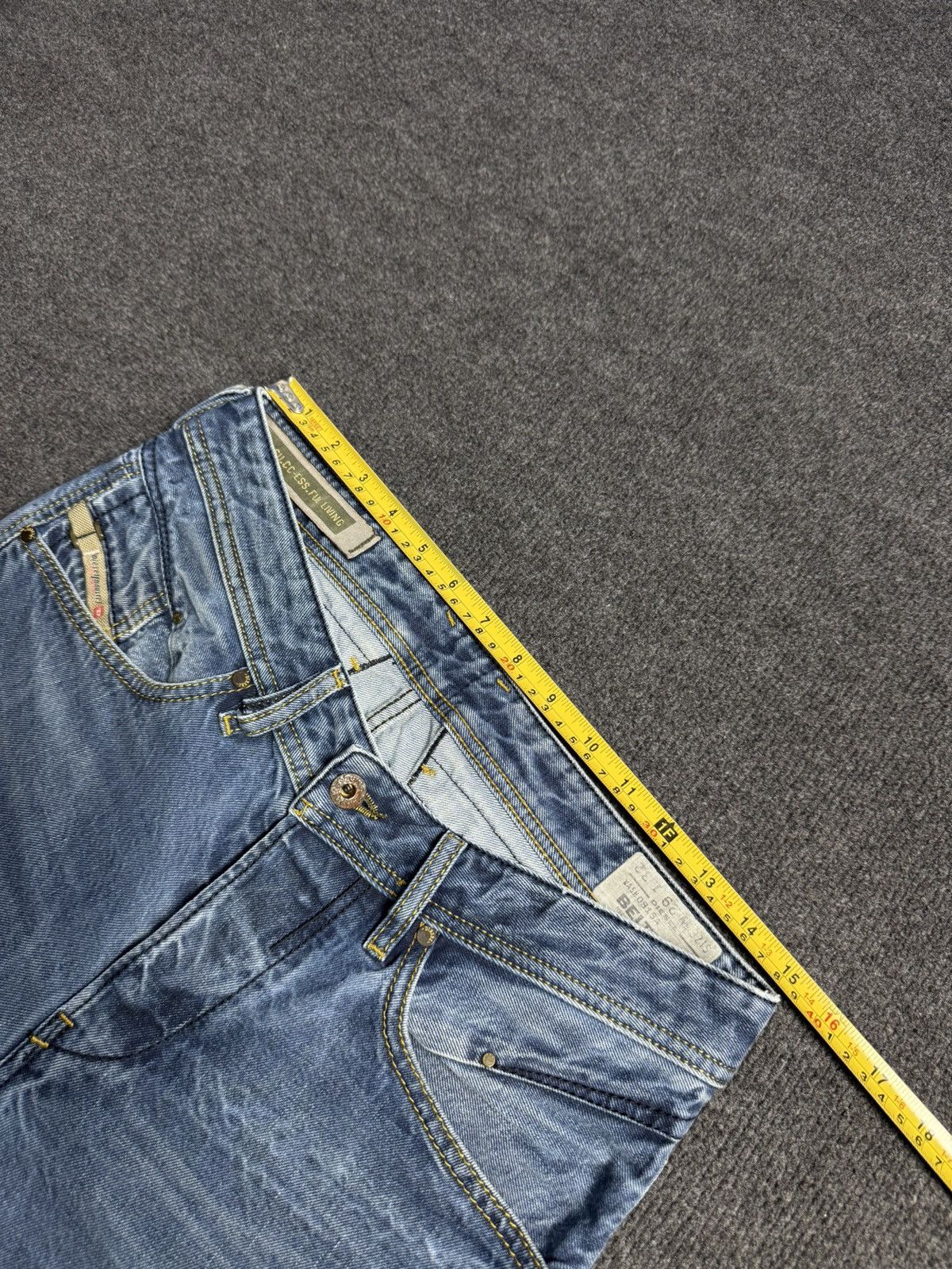 Diesel Luxury 00s Y2K Diesel Belther Straight Punk Rock Denim Jeans Size US 29 - 18 Thumbnail