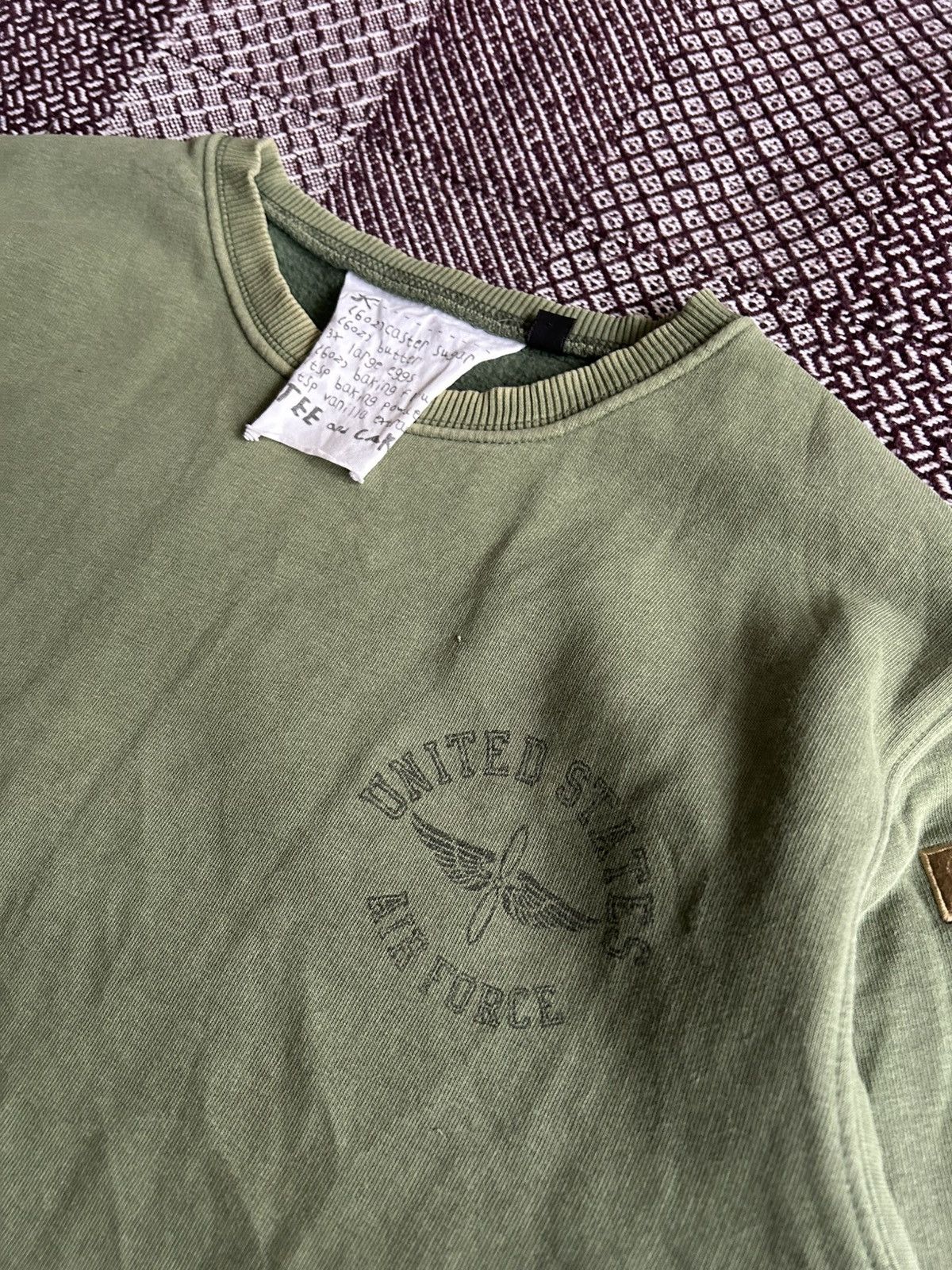 Vintage Vintage United States AirForce 80s Green Sweatshirt Size S Size US S / EU 44-46 / 1 - 5 Thumbnail