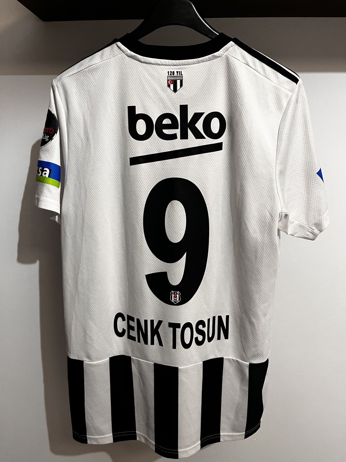 Adidas Besiktas Stambul Tosun matchworn Size US M / EU 48-50 / 2 - 1 Thumbnail