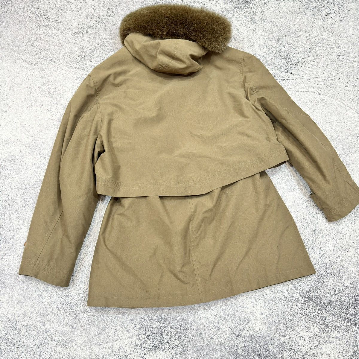 Burberry × Designer × Vintage Vintage Burberrys Womens Parka Natural Fur 44size XL Size L / US 10 / IT 46 - 4 Thumbnail