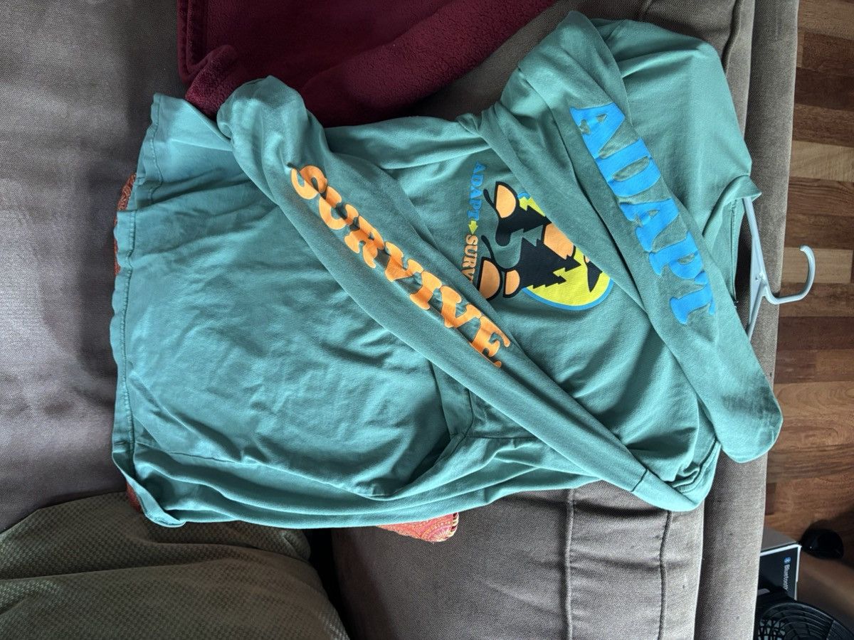Brain Dead Adapt survive long sleeve Size US M / EU 48-50 / 2 - 3 Thumbnail