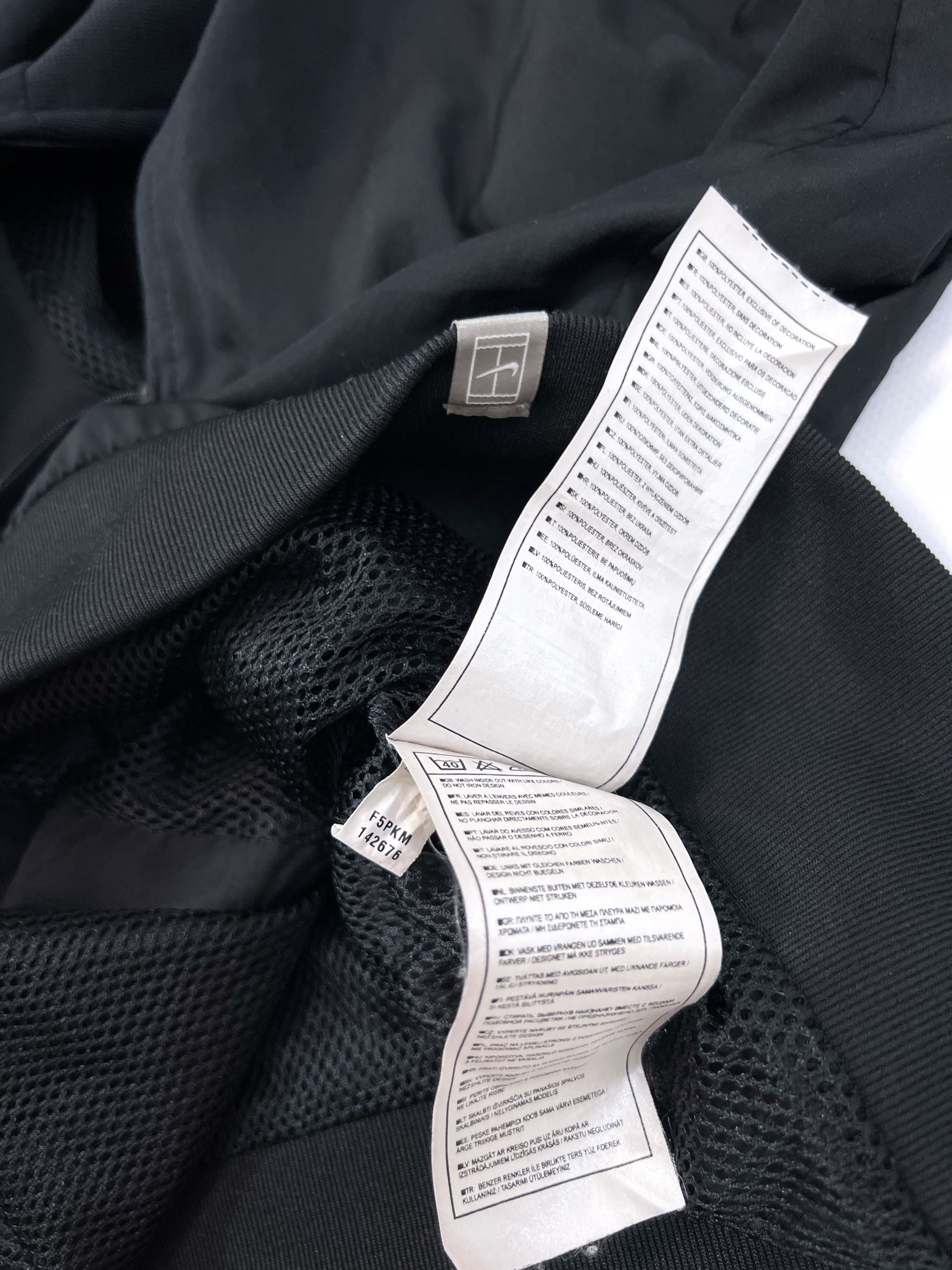 Nike Nike black vintage Jacket tennis Size US L / EU 52-54 / 3 - 7 Thumbnail