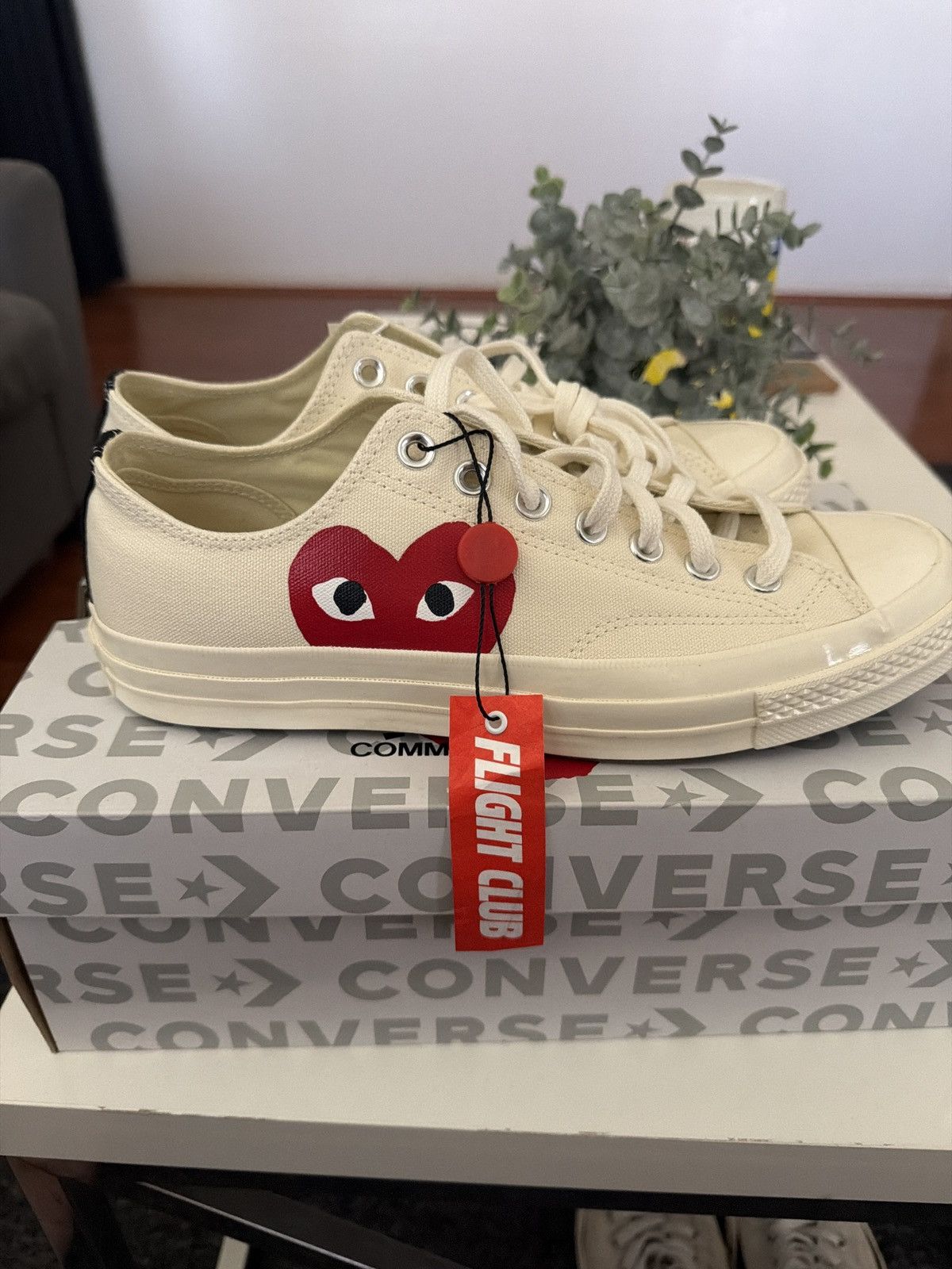 CDG by Comme des Garcons COMME DES GARÇONS PLAY X CHUCK 70 LOW 'MILK' Size US 9 / EU 42 - 1 Thumbnail