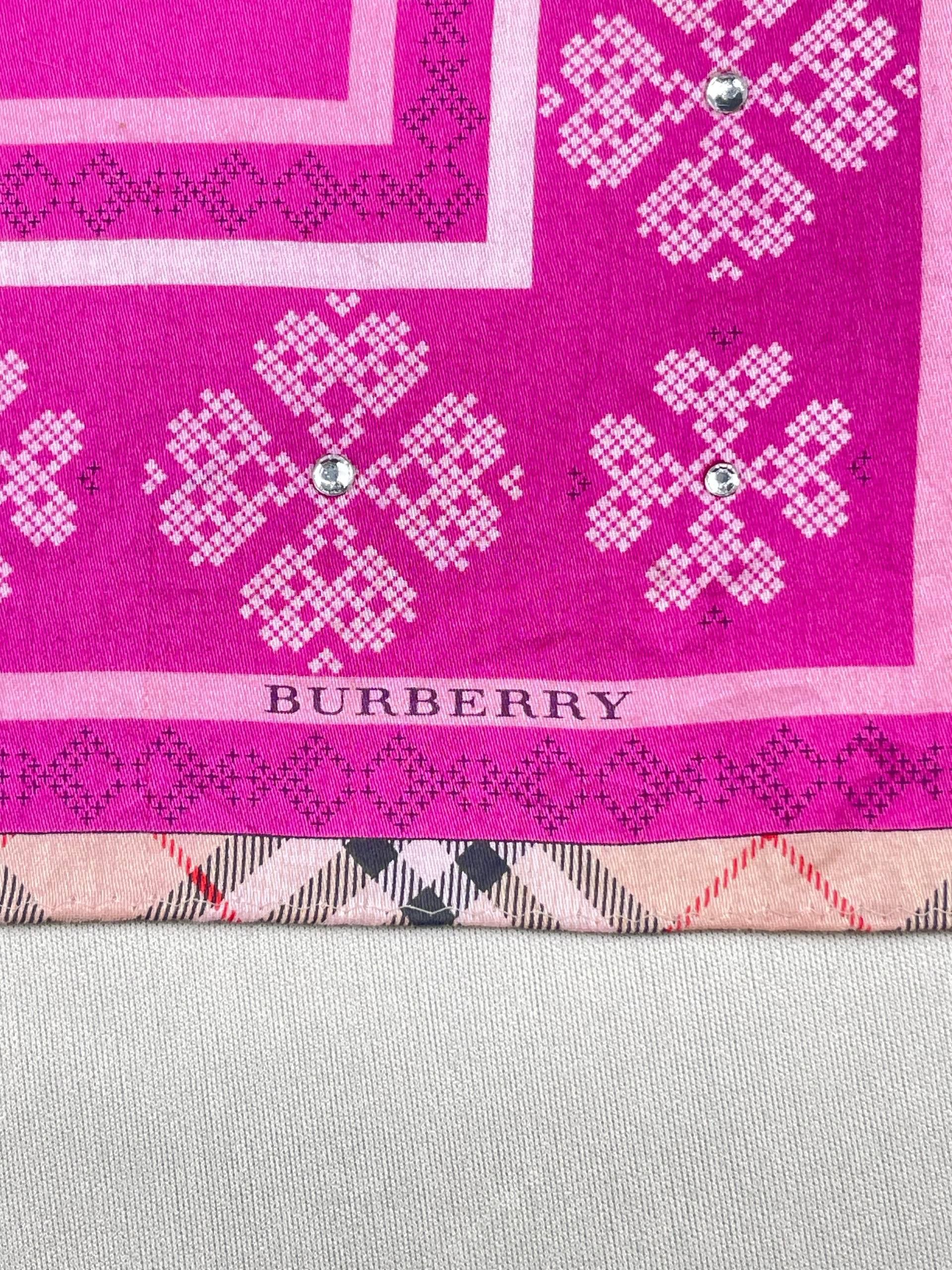 Burberry Vintage Burberry Handkerchief Pocket Square Bandana HM0052 Size ONE SIZE - 7 Thumbnail