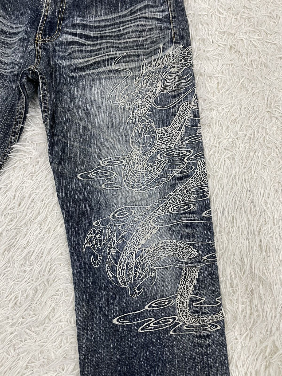 Japanese Brand Dragon Embroidered & Flowers Printed Flare Jeans Pant Size US 36 / EU 52 - 3 Thumbnail