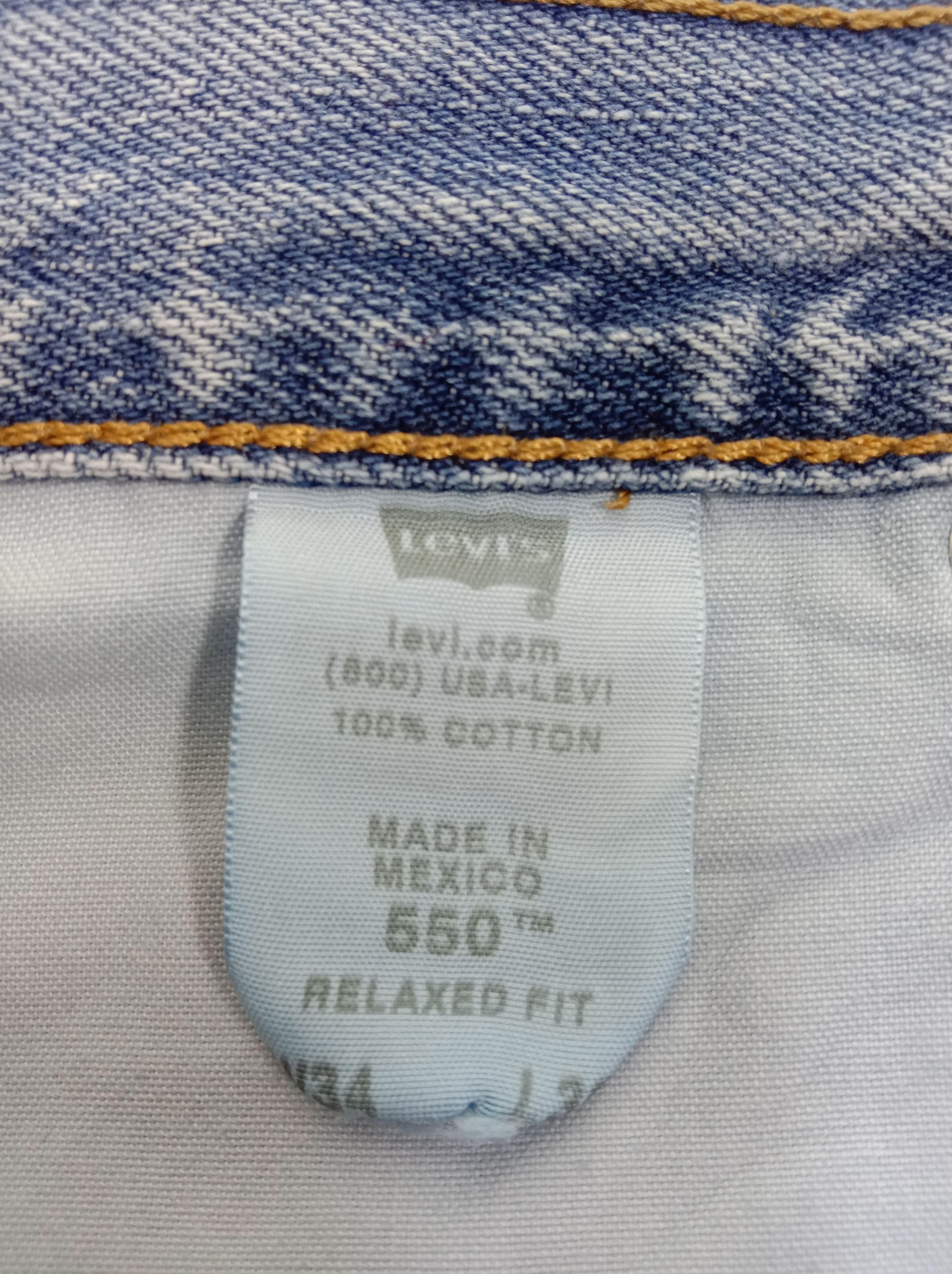 Levi's Vintage Levi's 550 Jeans Light Wash Distressed Denim Size US 34 / EU 50 - 14 Thumbnail