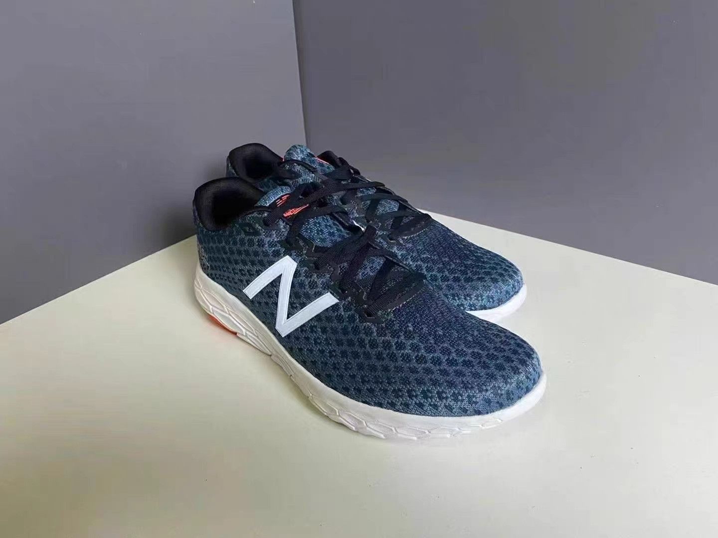 New Balance New Balance Fresh Foam Beacon Blue/Silver Running Shoes K15 Size US 12 / EU 45 - 3 Thumbnail