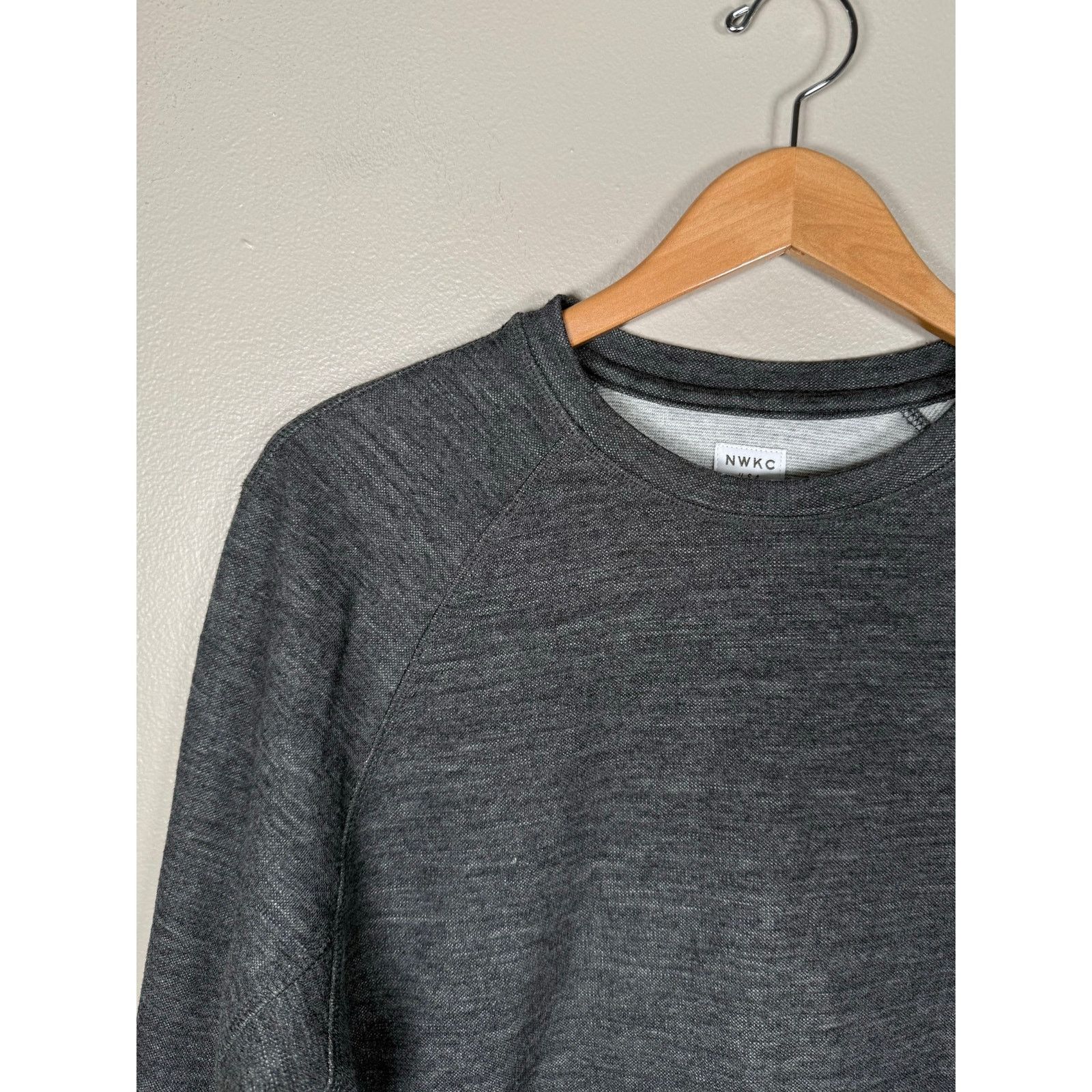 NWKC NWOT NWKC Mens CREW Top in CHARCOAL size L $199 Size US L / EU 52-54 / 3 - 10 Thumbnail