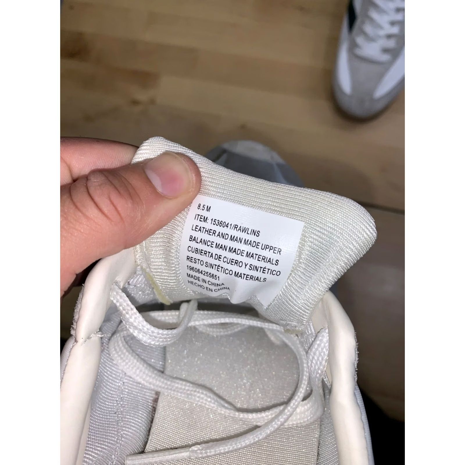 Tretorn Tretorn Rawlings Sneakers Size 8.5 M White Women Sneaker Casual Walking Leather Rubber Outdoor Shoes Size US 9 / IT 39 - 3 Thumbnail